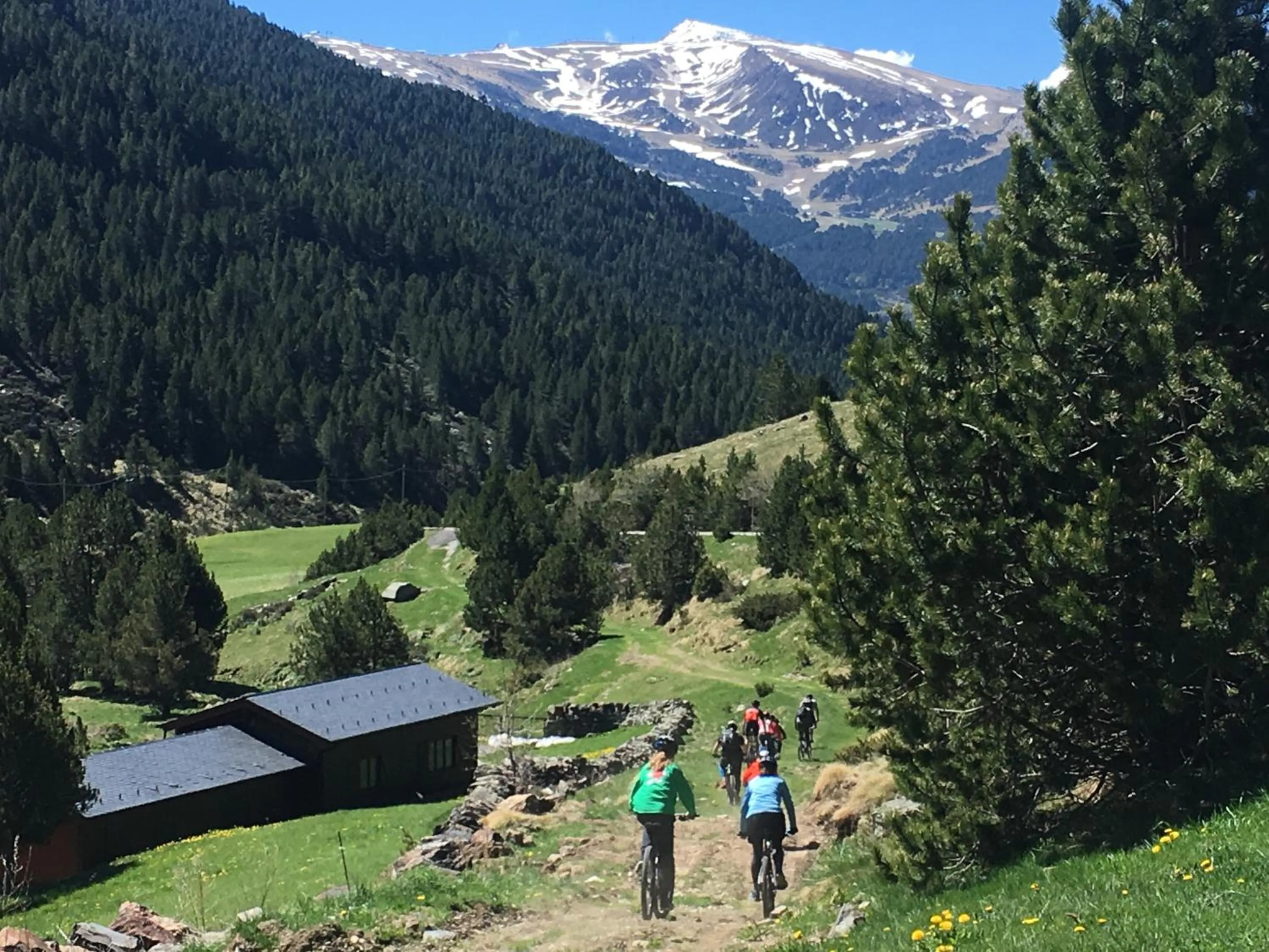 Activities in Hotel Roc de St Miquel & Apartment