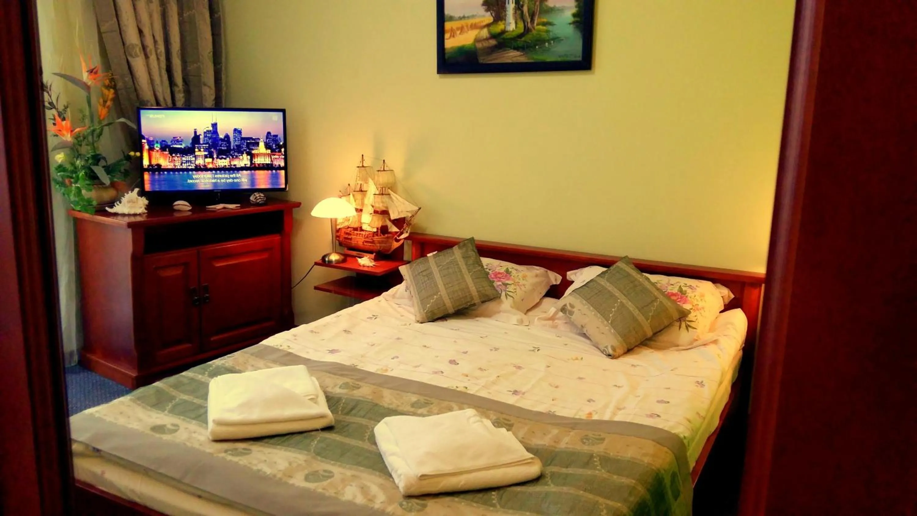 Bed in Hotel Spinaker