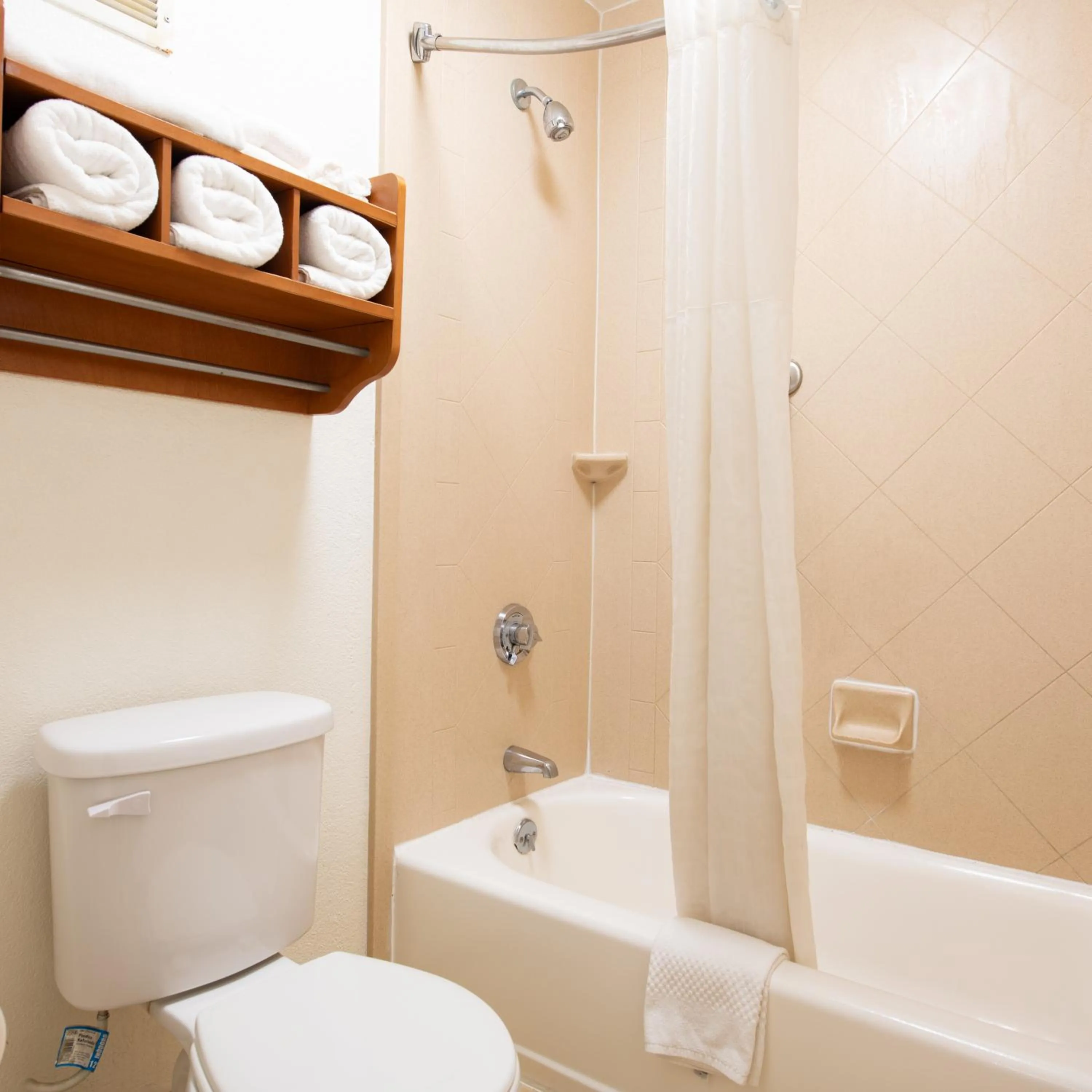 Bathroom in Quality Inn Monroe