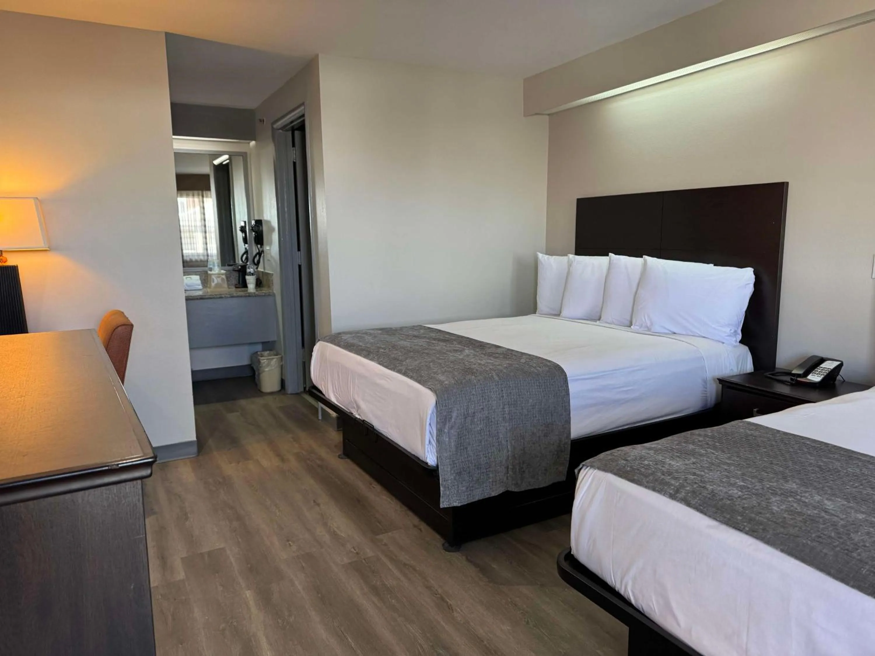 Bedroom, Bed in SureStay by Best Western Salt Lake City Downtown