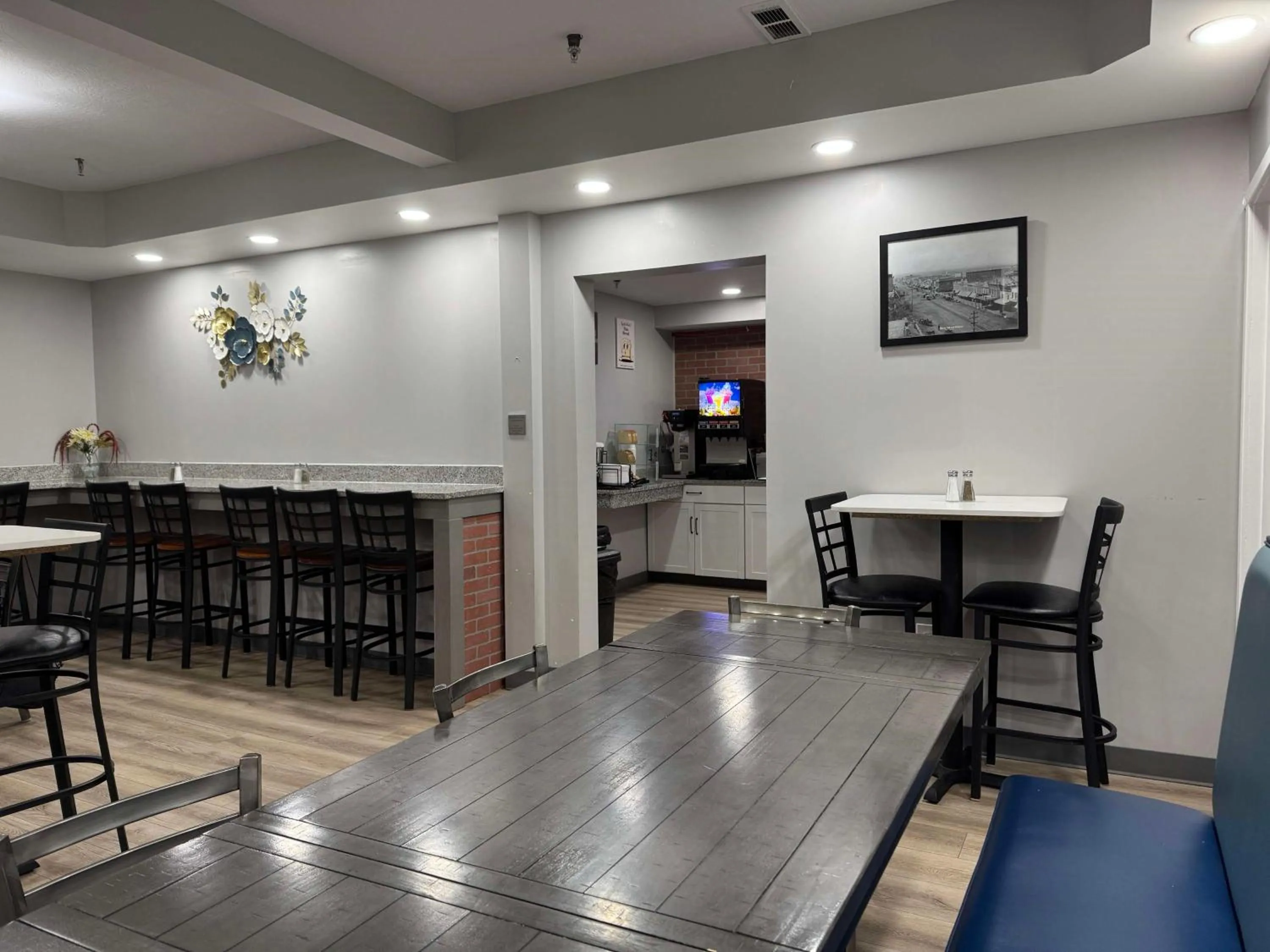 Breakfast in SureStay by Best Western Salt Lake City Downtown