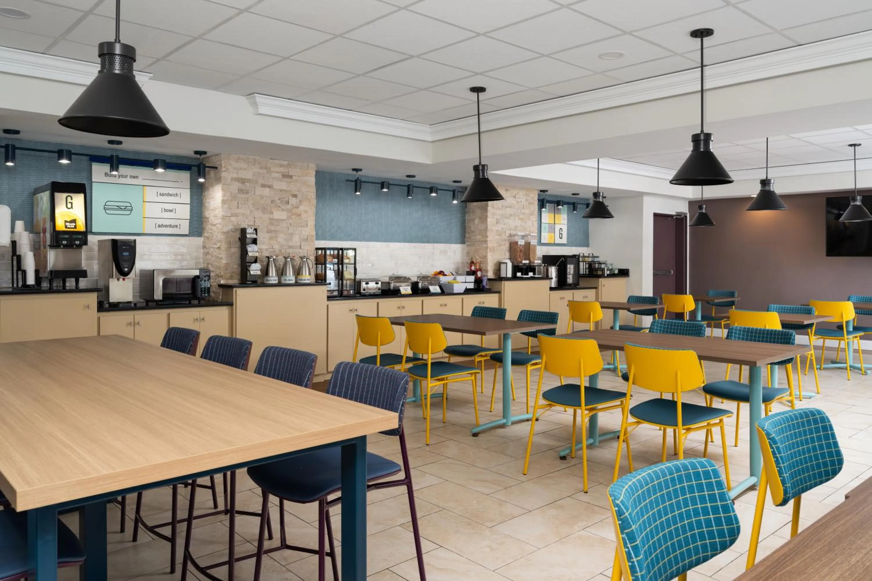 Breakfast in Garner Hotel Augusta West by IHG