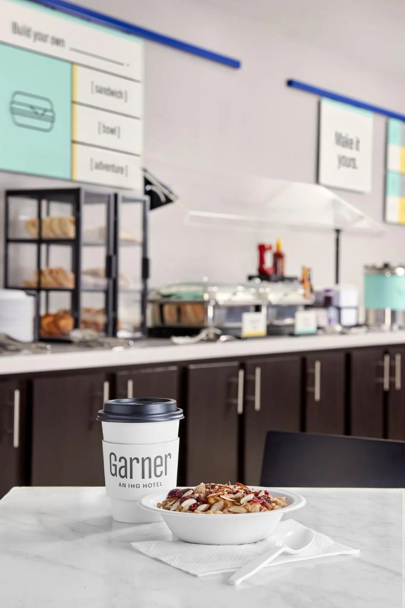 Restaurant/places to eat in Garner Hotel Augusta West by IHG