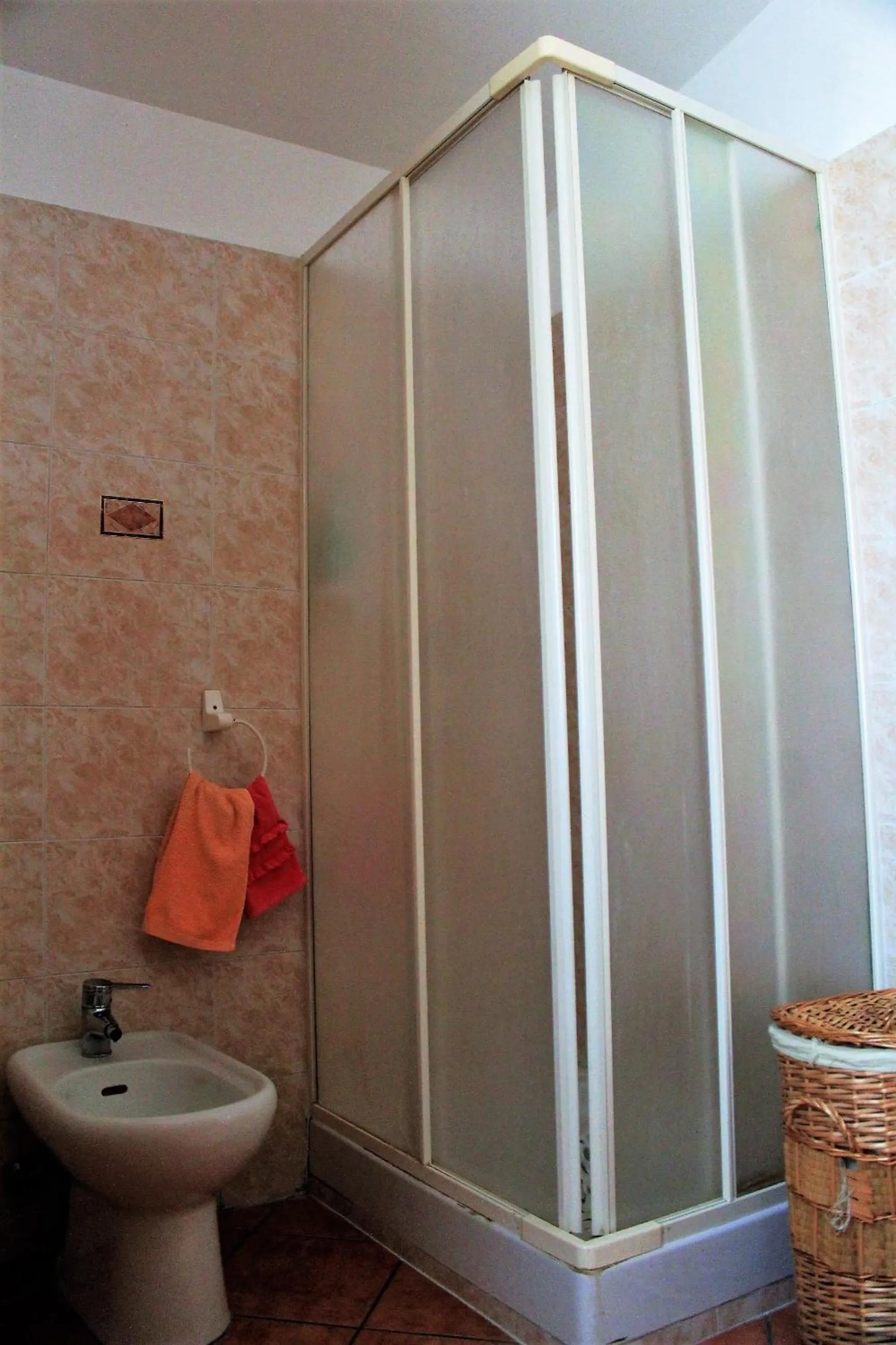 Internal: Not applicable to any particular room in mansarda fiorita