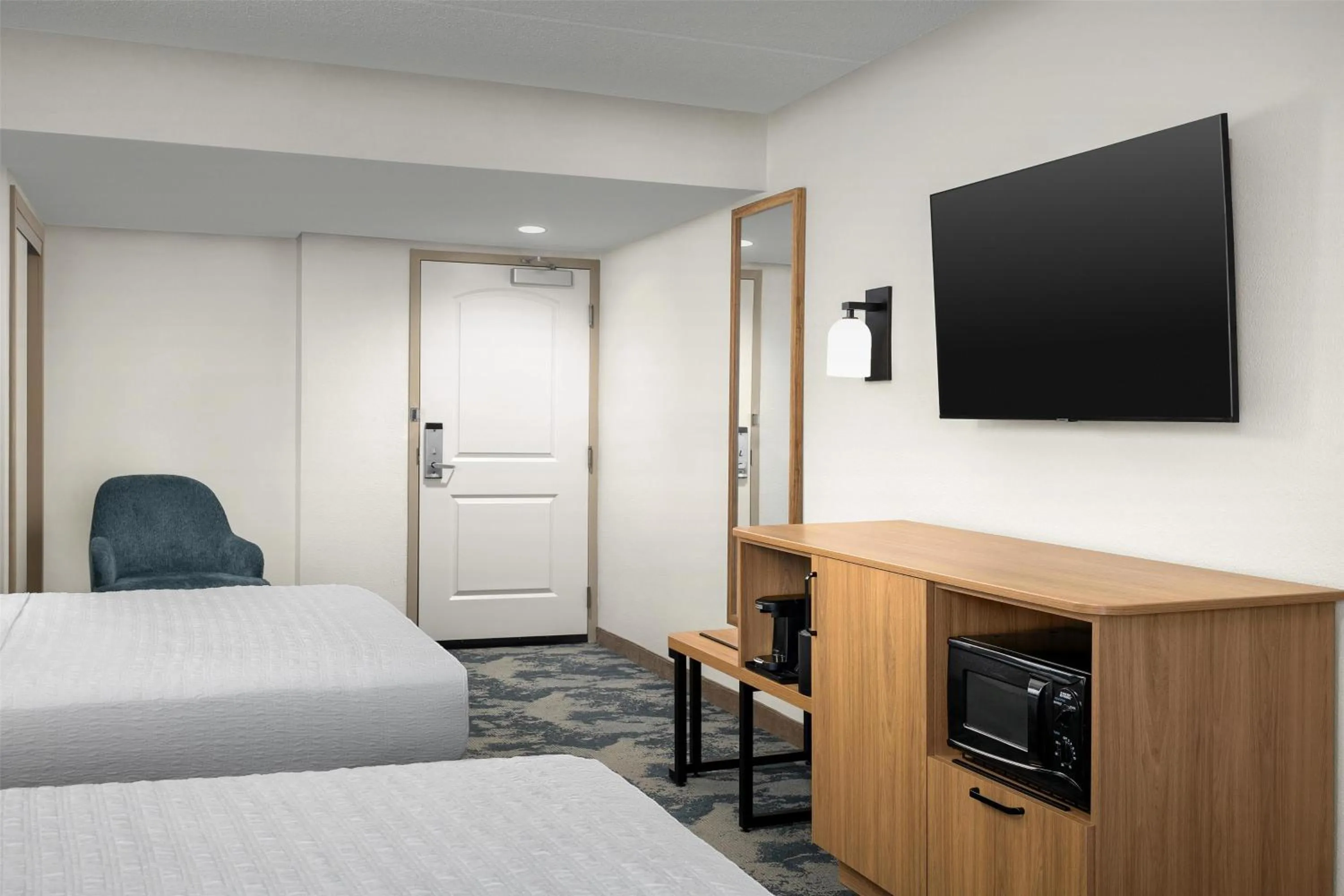 Bed in Hampton Inn Fayetteville Fort Bragg