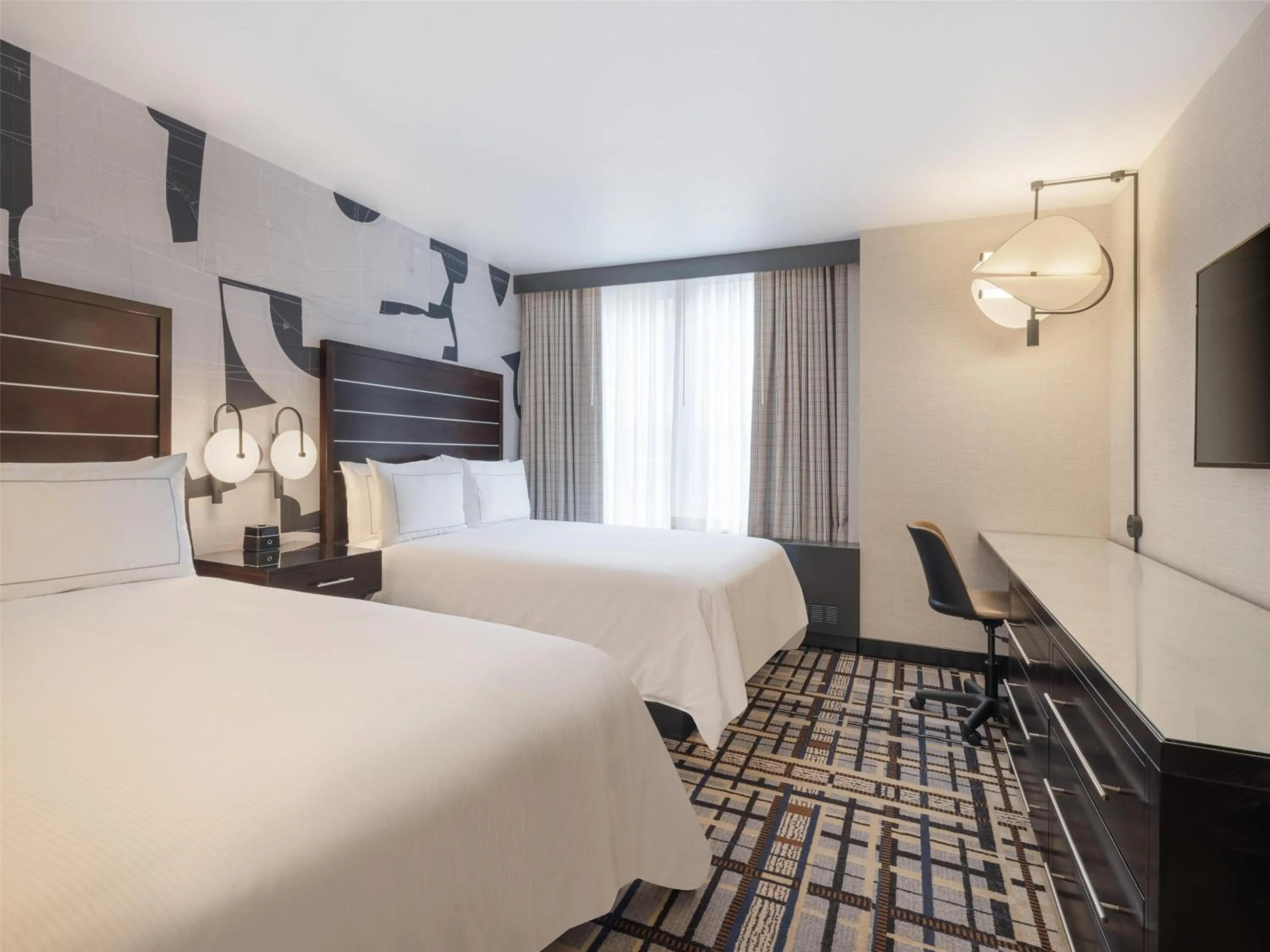 Bed in Hilton New York Fashion District