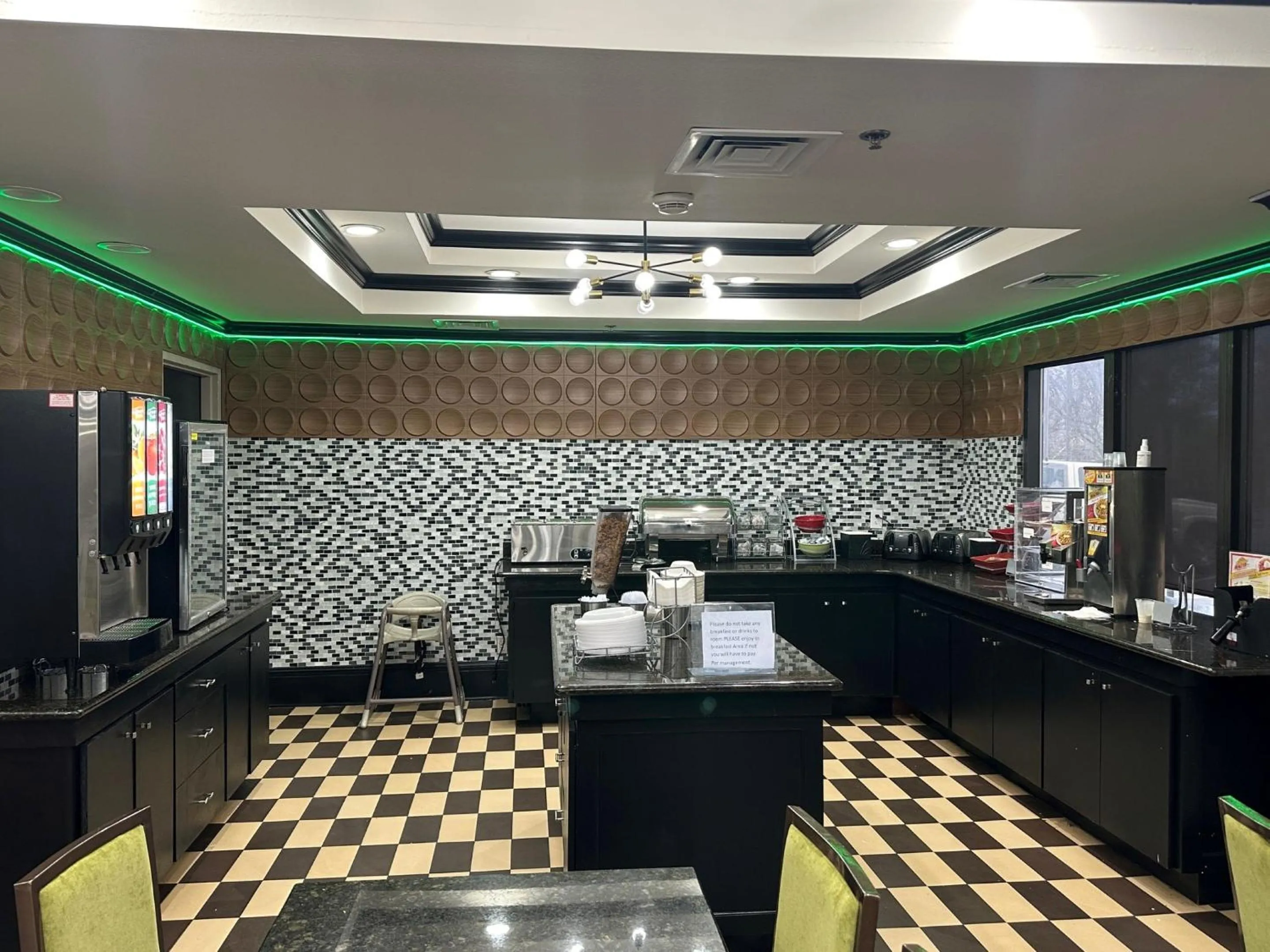 Breakfast in Wingate by Wyndham North Little Rock