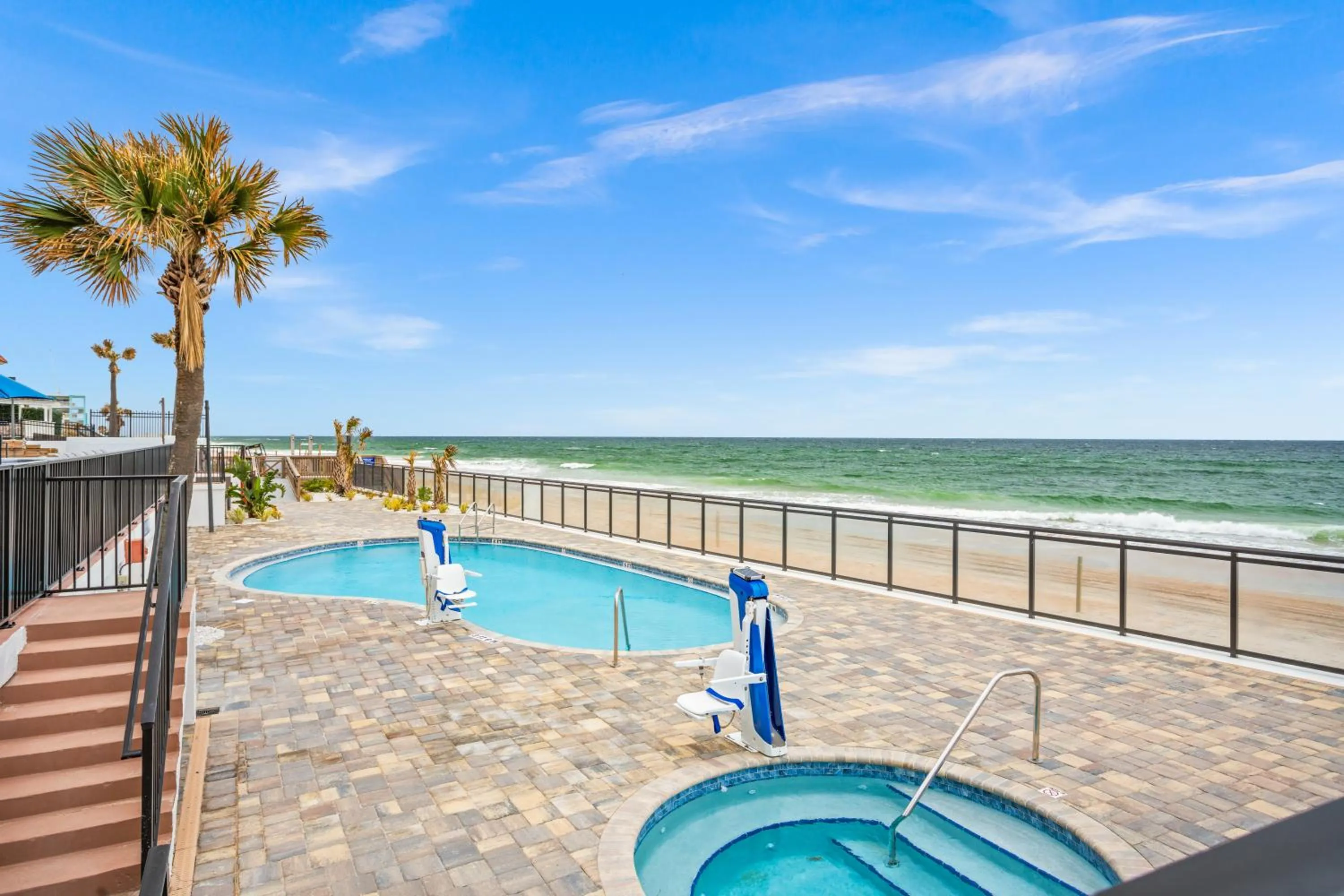 Day in Tropic Sun Towers