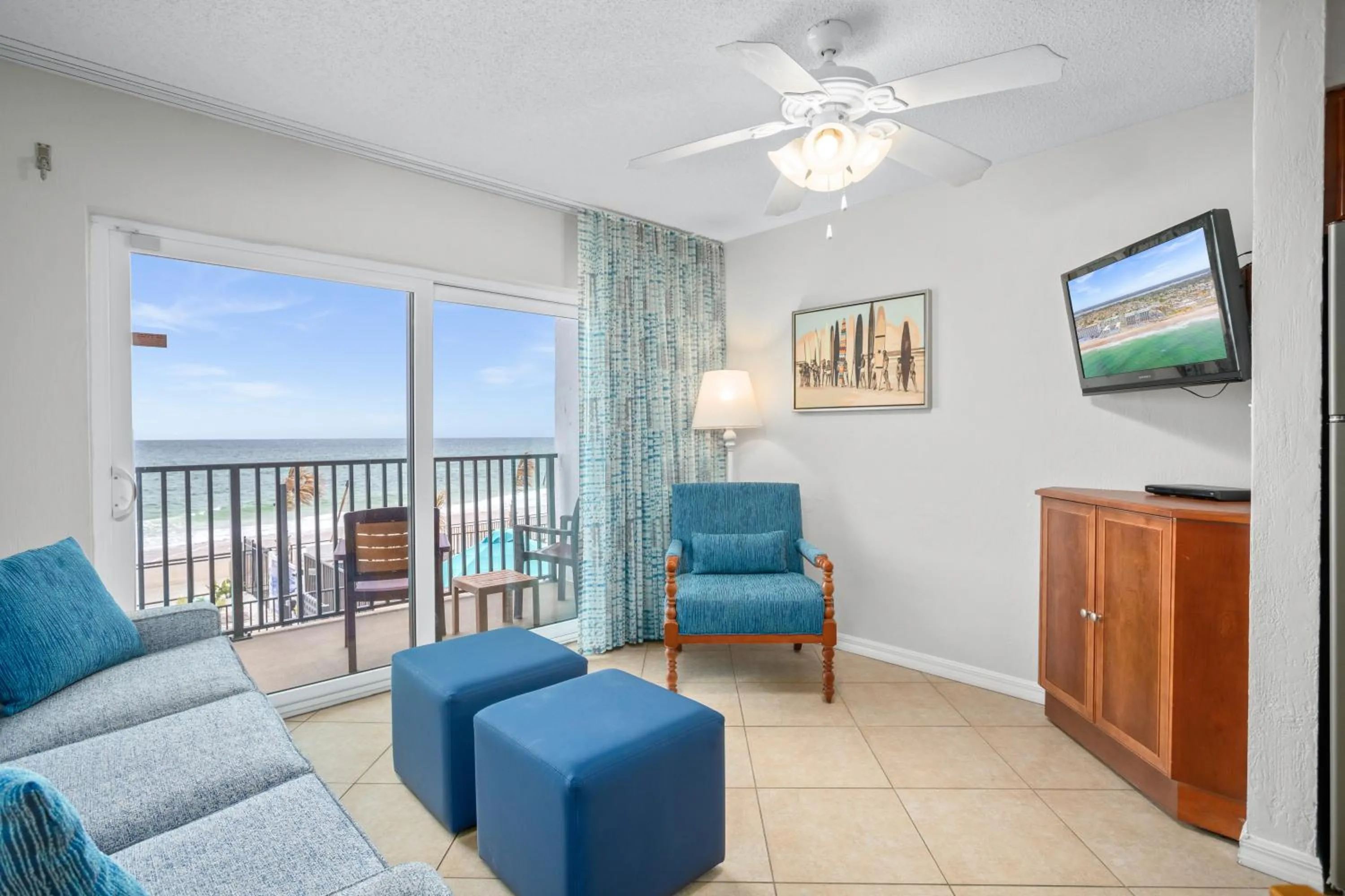 TV and multimedia in Tropic Sun Towers