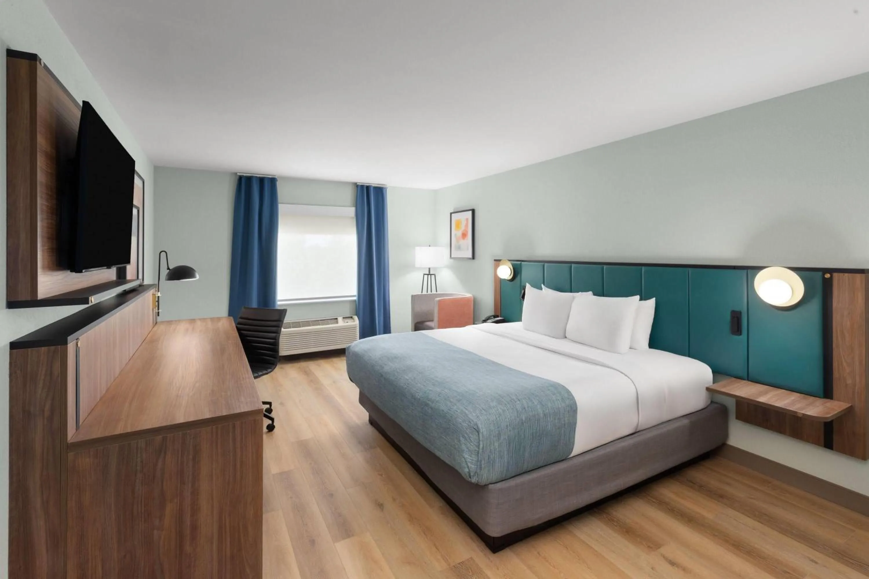 Photo of the whole room, Bed in Wingate by Wyndham Augusta I-20