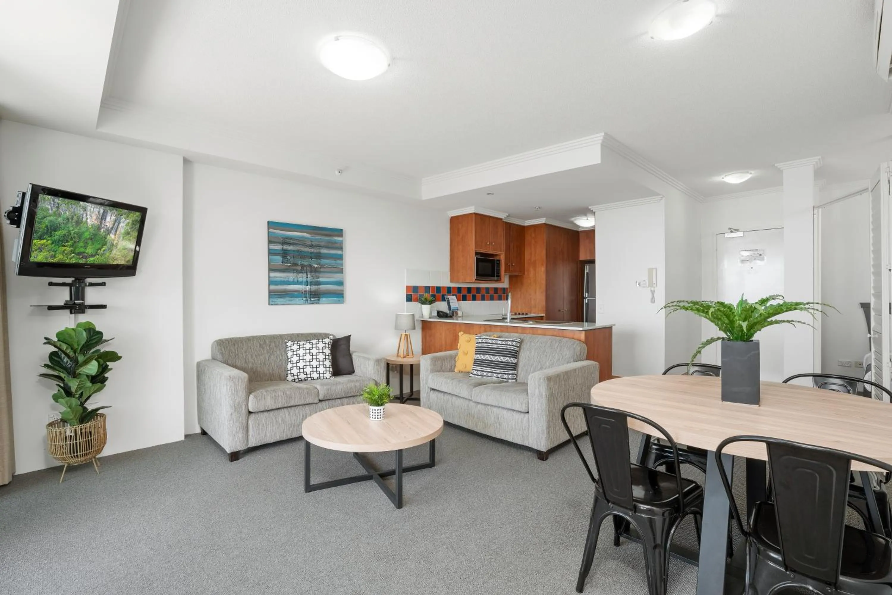 Living room in Crystal Bay On The Broadwater