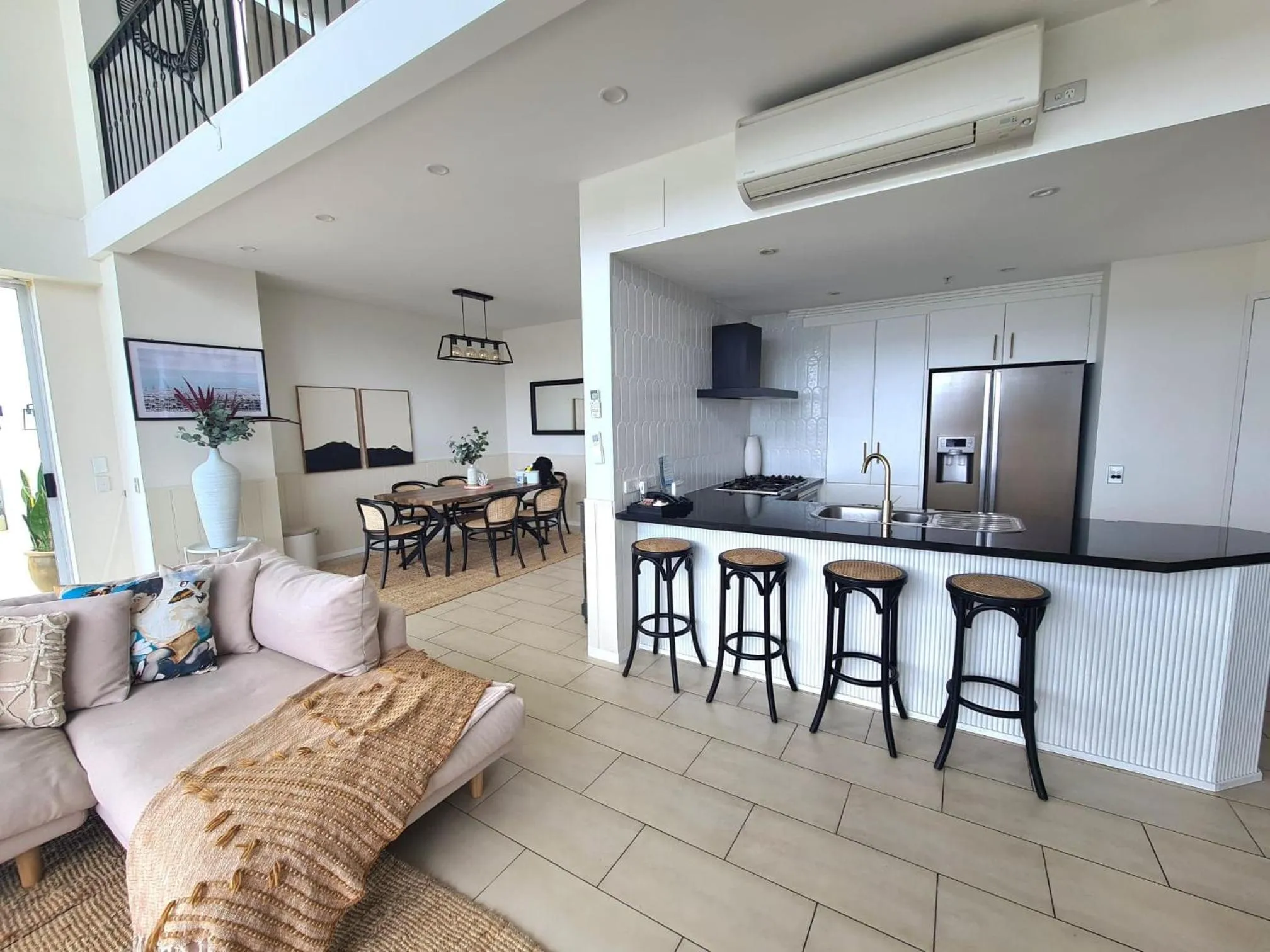 Kitchen or kitchenette in Crystal Bay On The Broadwater