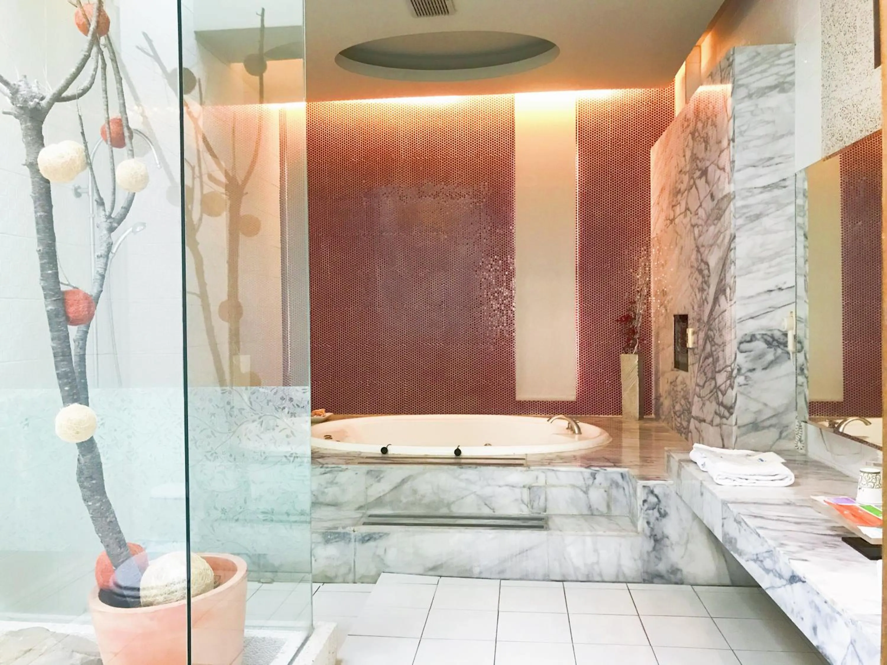 Bathroom in Hiye Fashion Motel