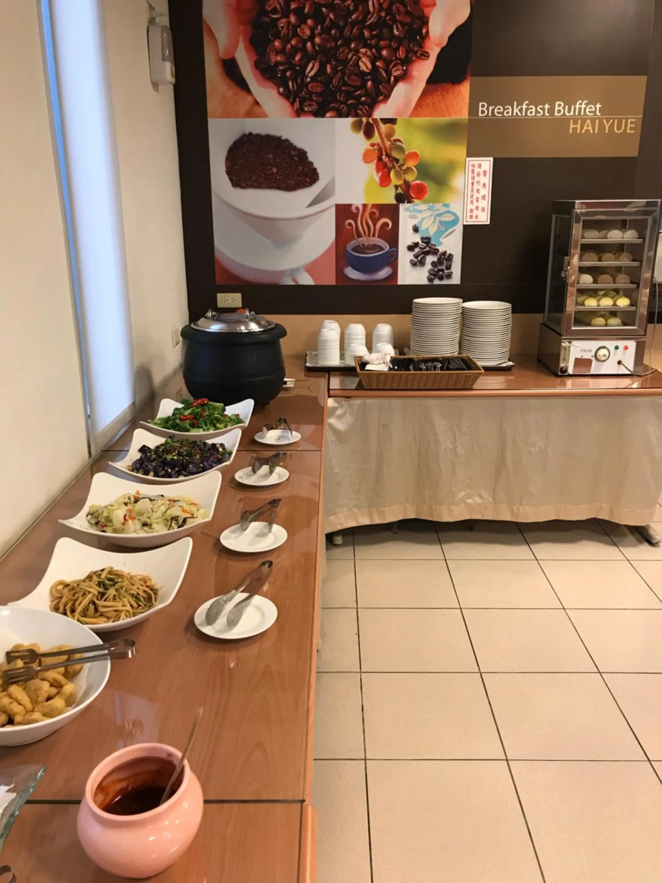 Restaurant/places to eat in Hiye Fashion Motel