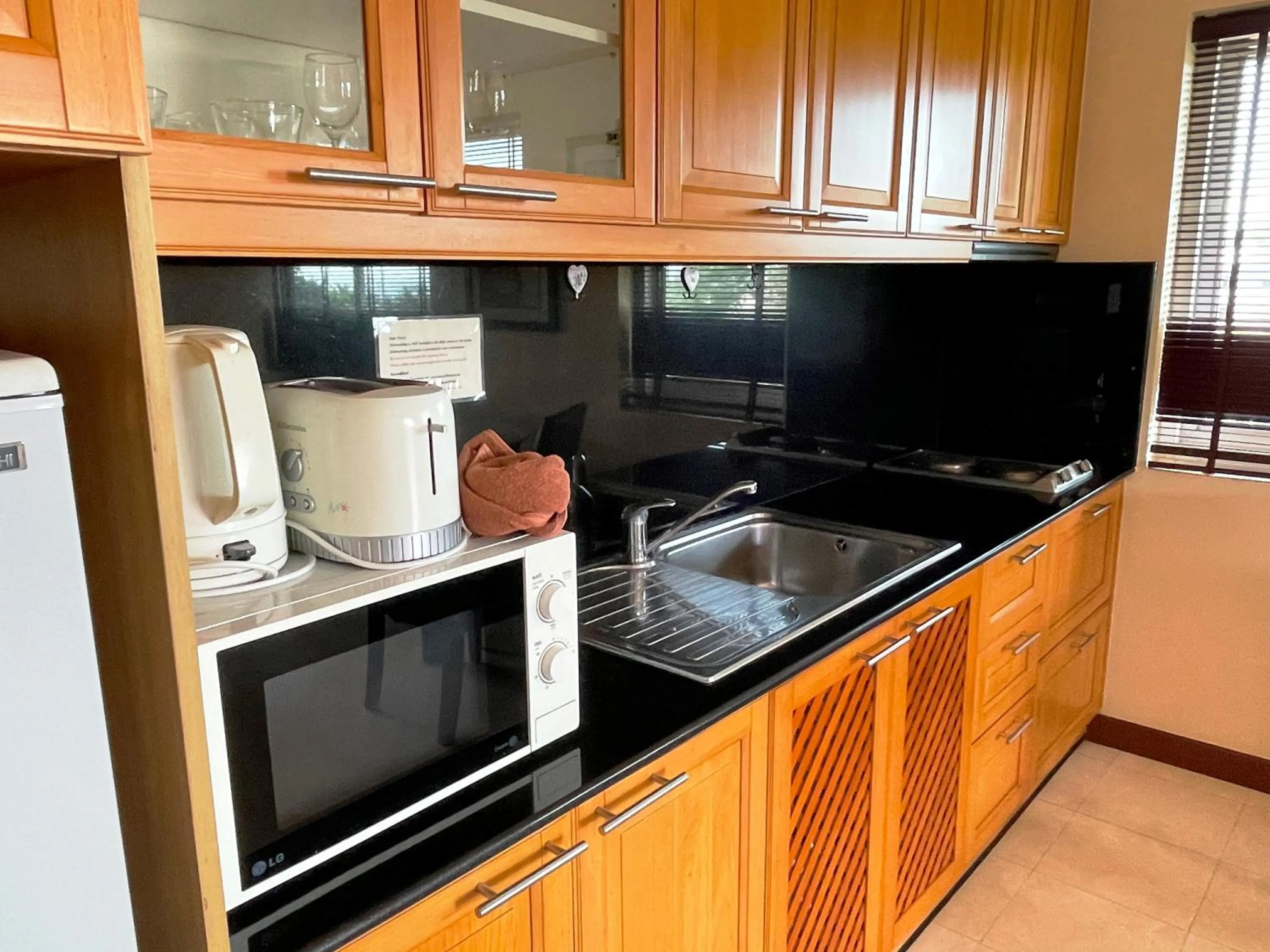 Kitchen or kitchenette in Jomtien Beach Residence