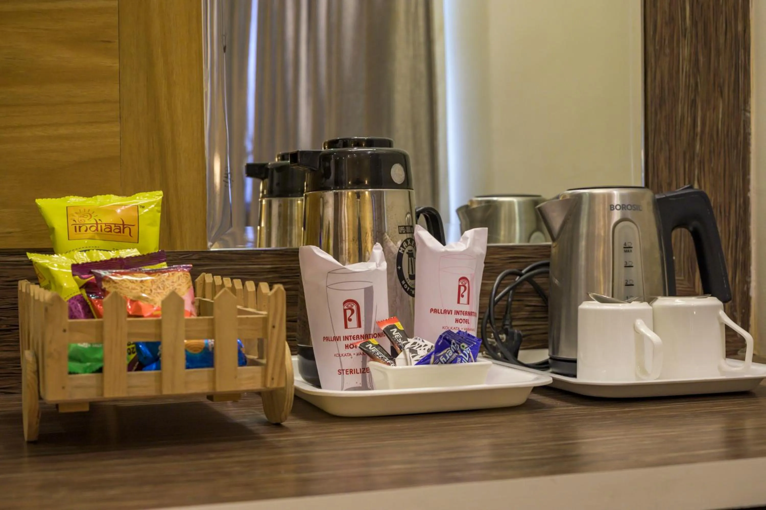 Coffee/tea facilities in Pallavi International
