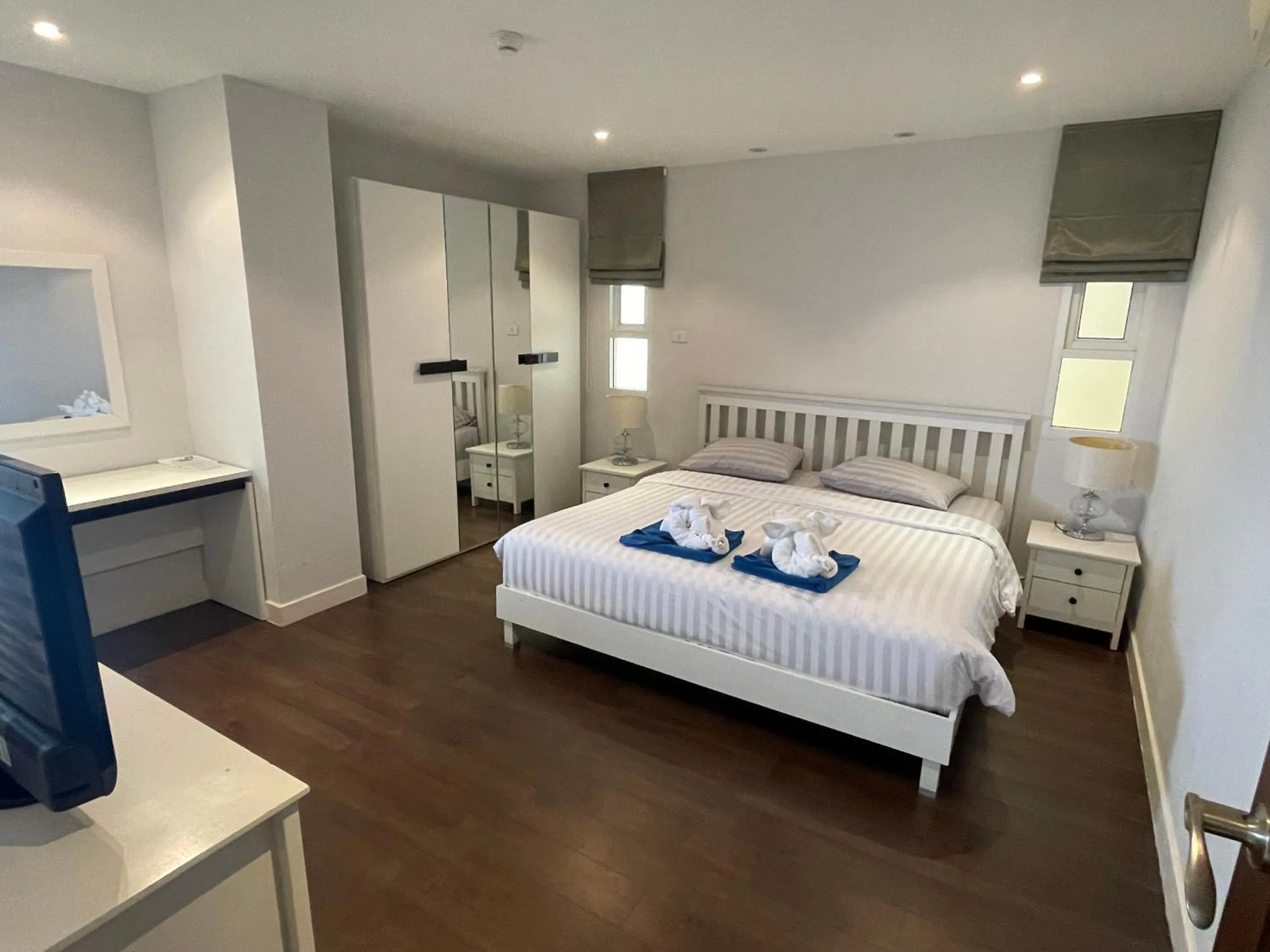 Bed in Jomtien Beach Penthouses