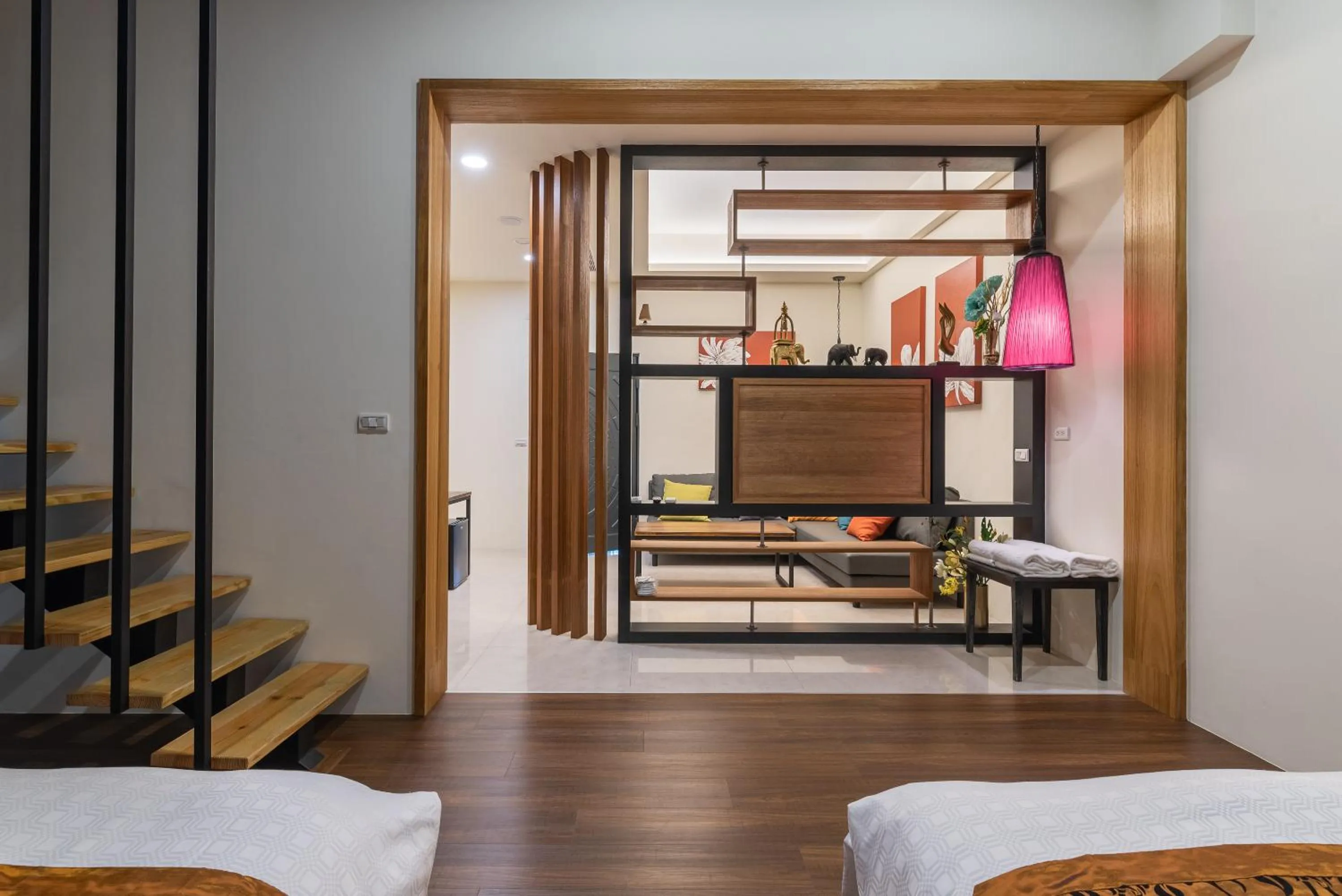 Decorative detail, Bed in Mambo Boutique Hotel