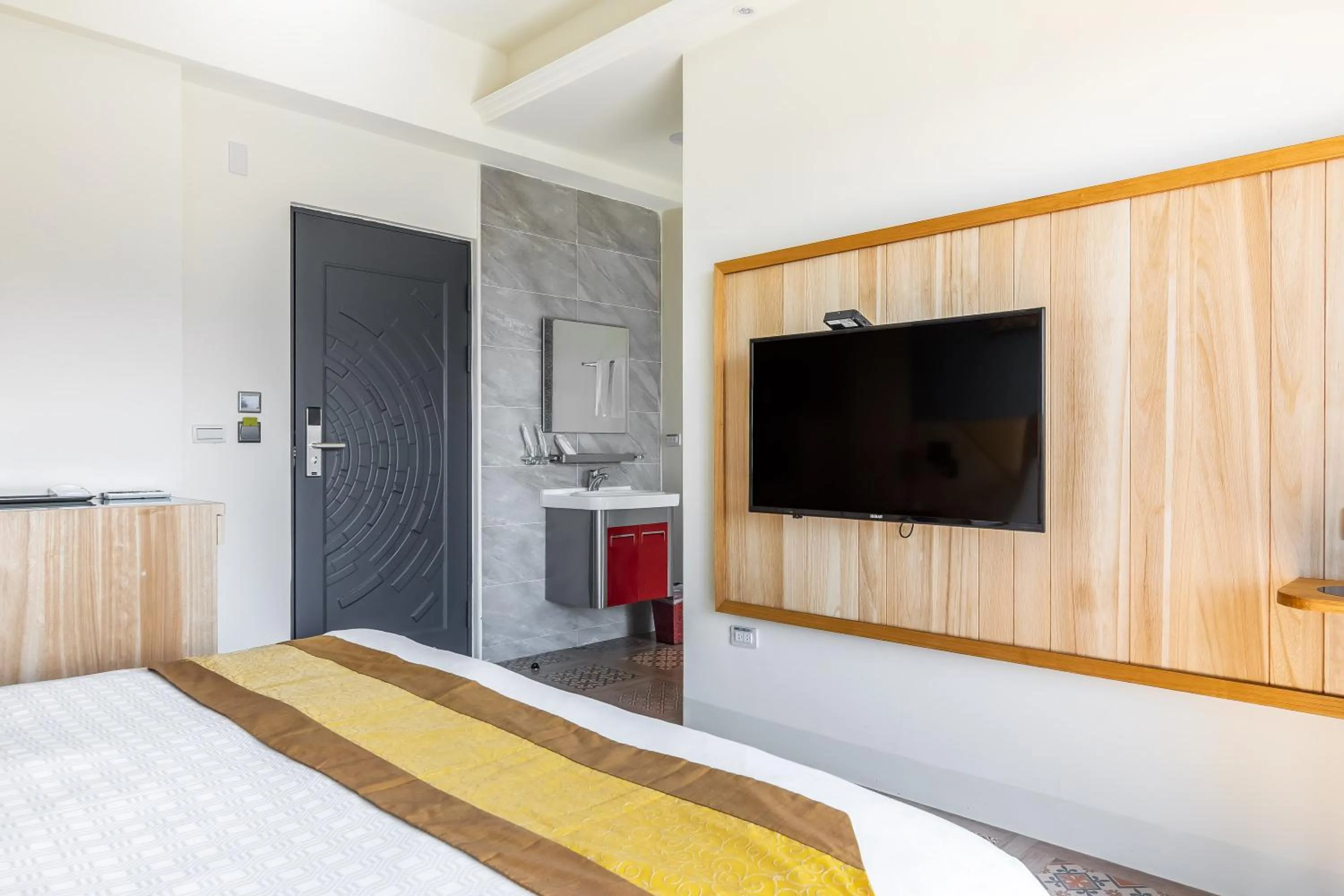 Decorative detail, Bed in Mambo Boutique Hotel