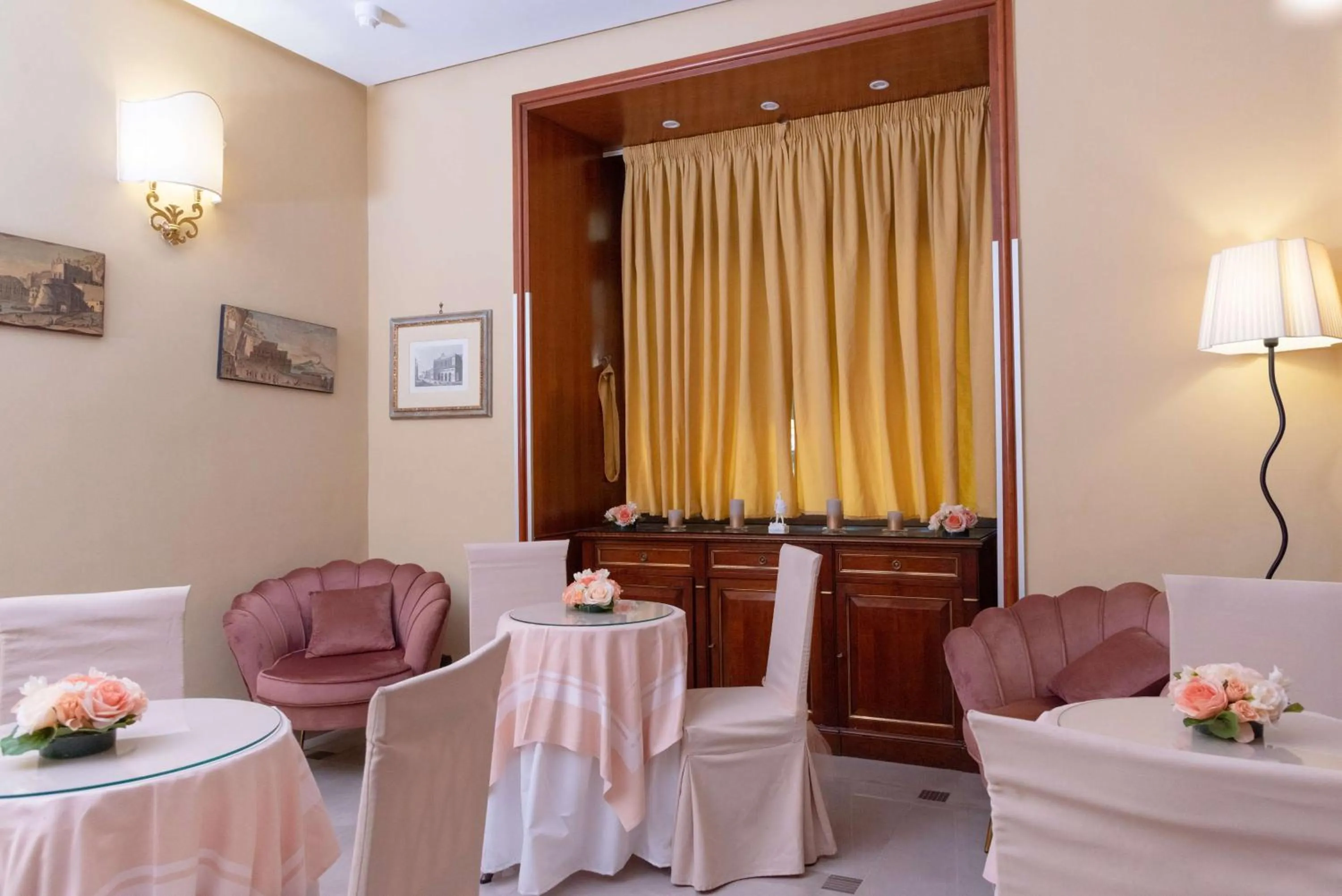 Lobby or reception in Hotel Suite Ares