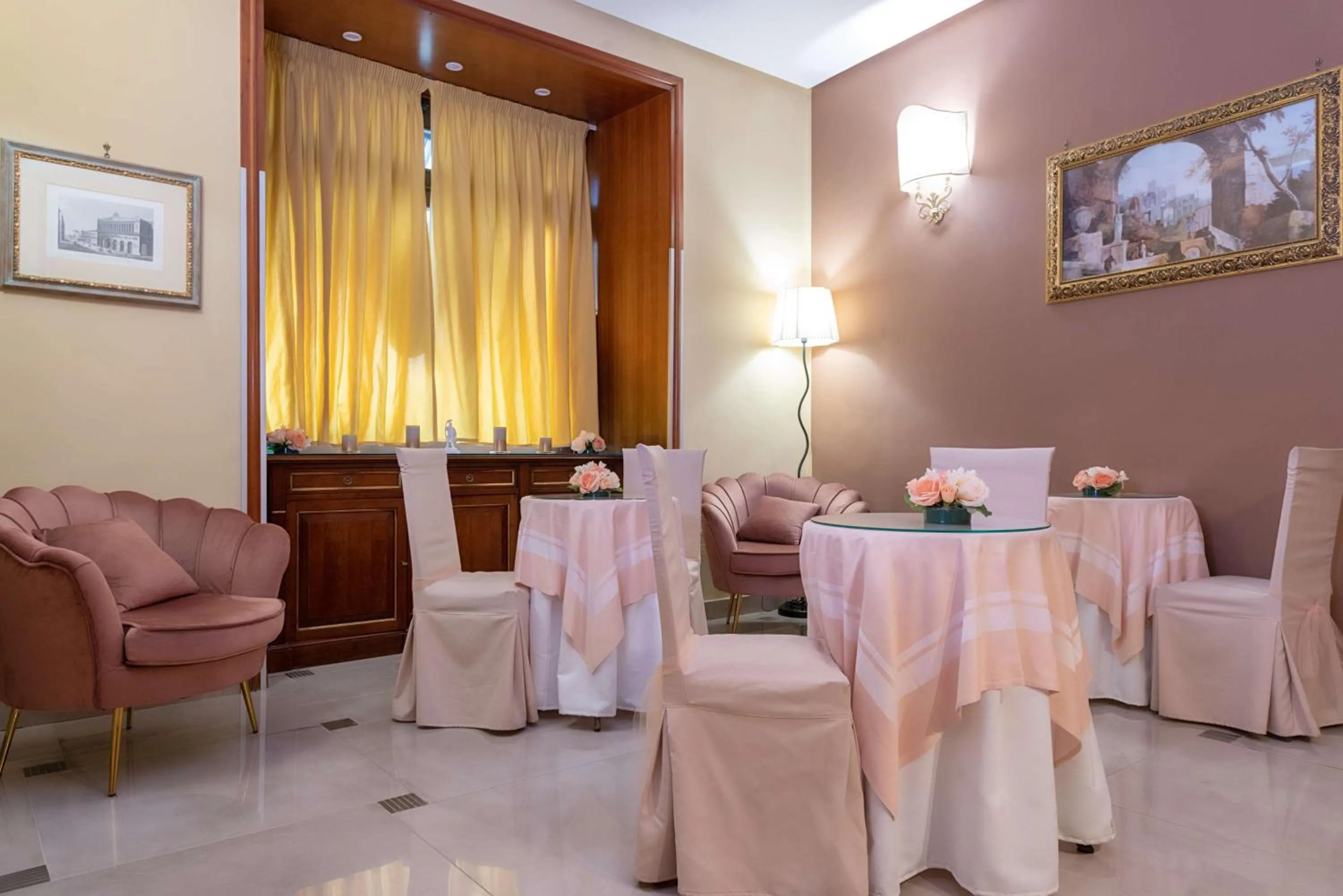 Lobby or reception in Hotel Suite Ares