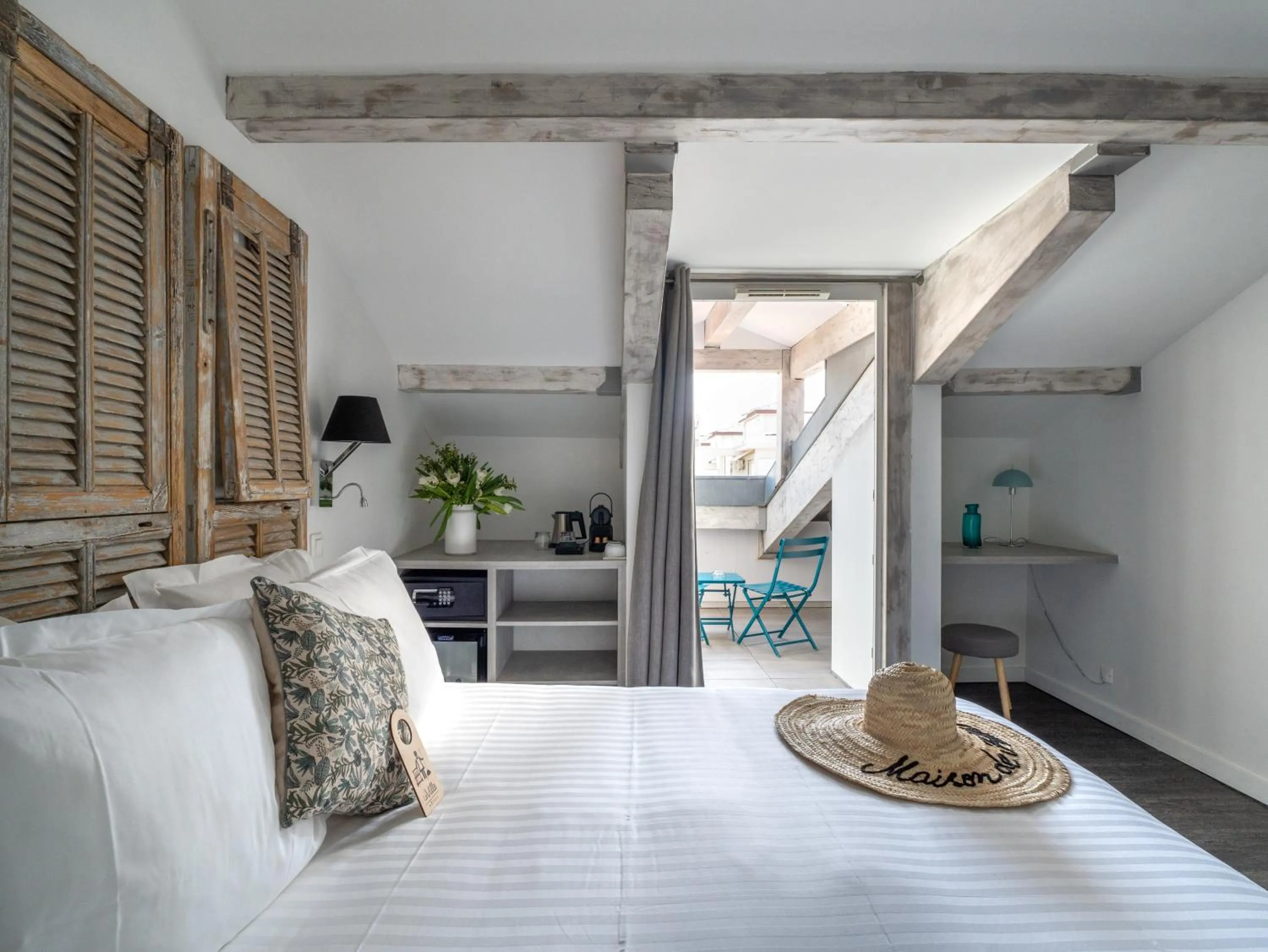 Photo of the whole room, Bed in Hotel La Villa Nice Promenade