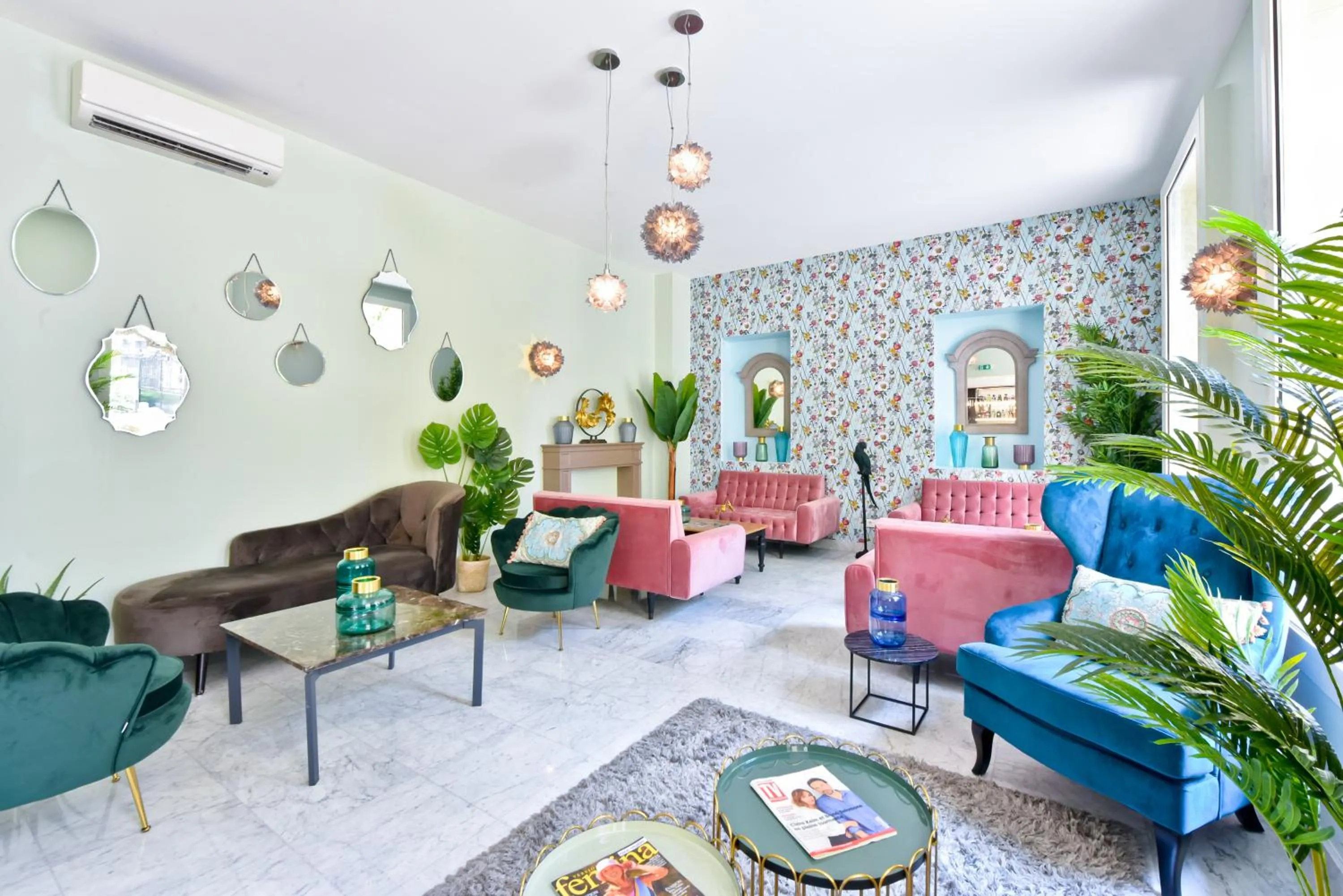 Living room in Hotel La Villa Nice Promenade