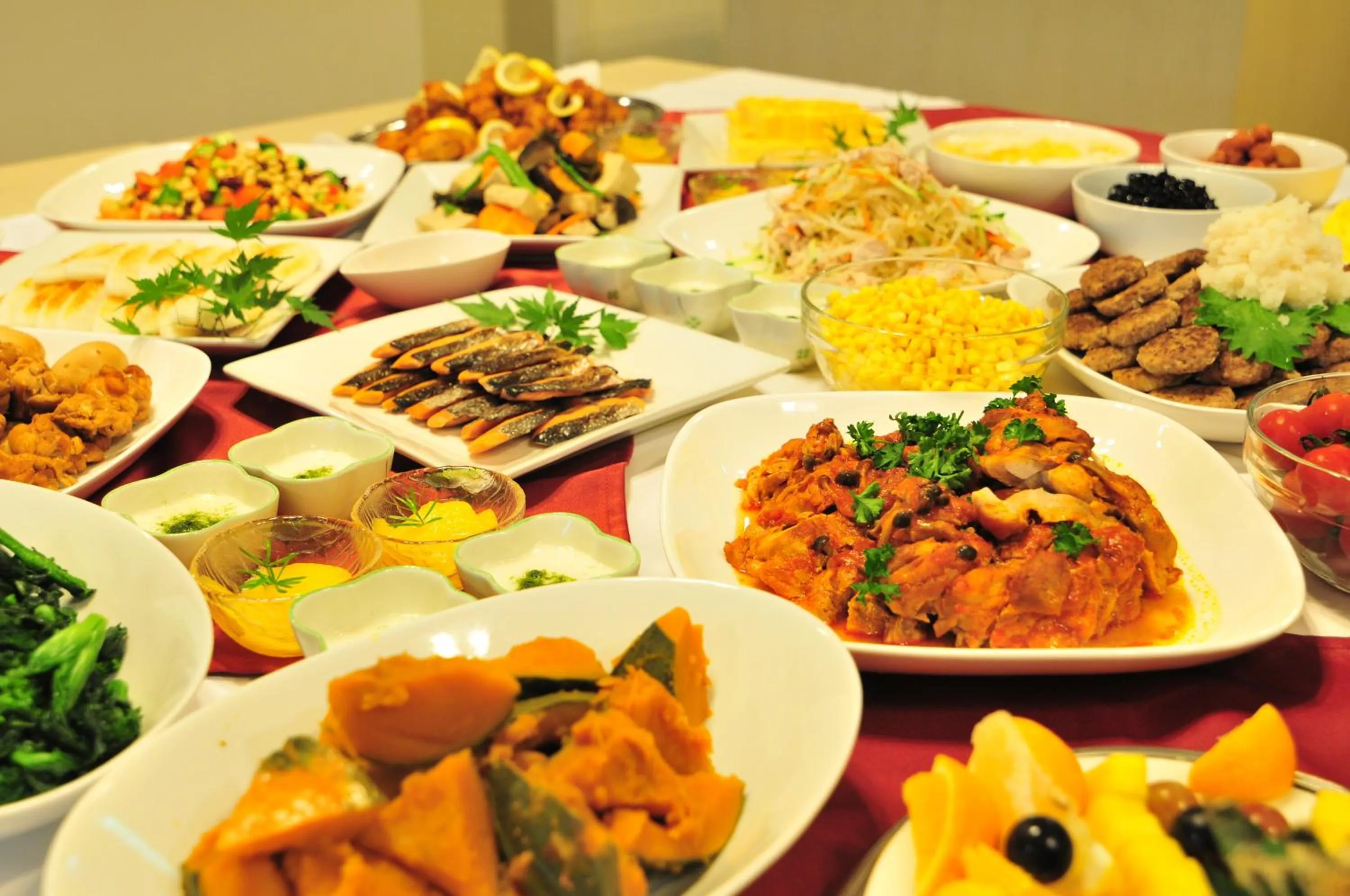 Food and drinks in Hotel Green Mark