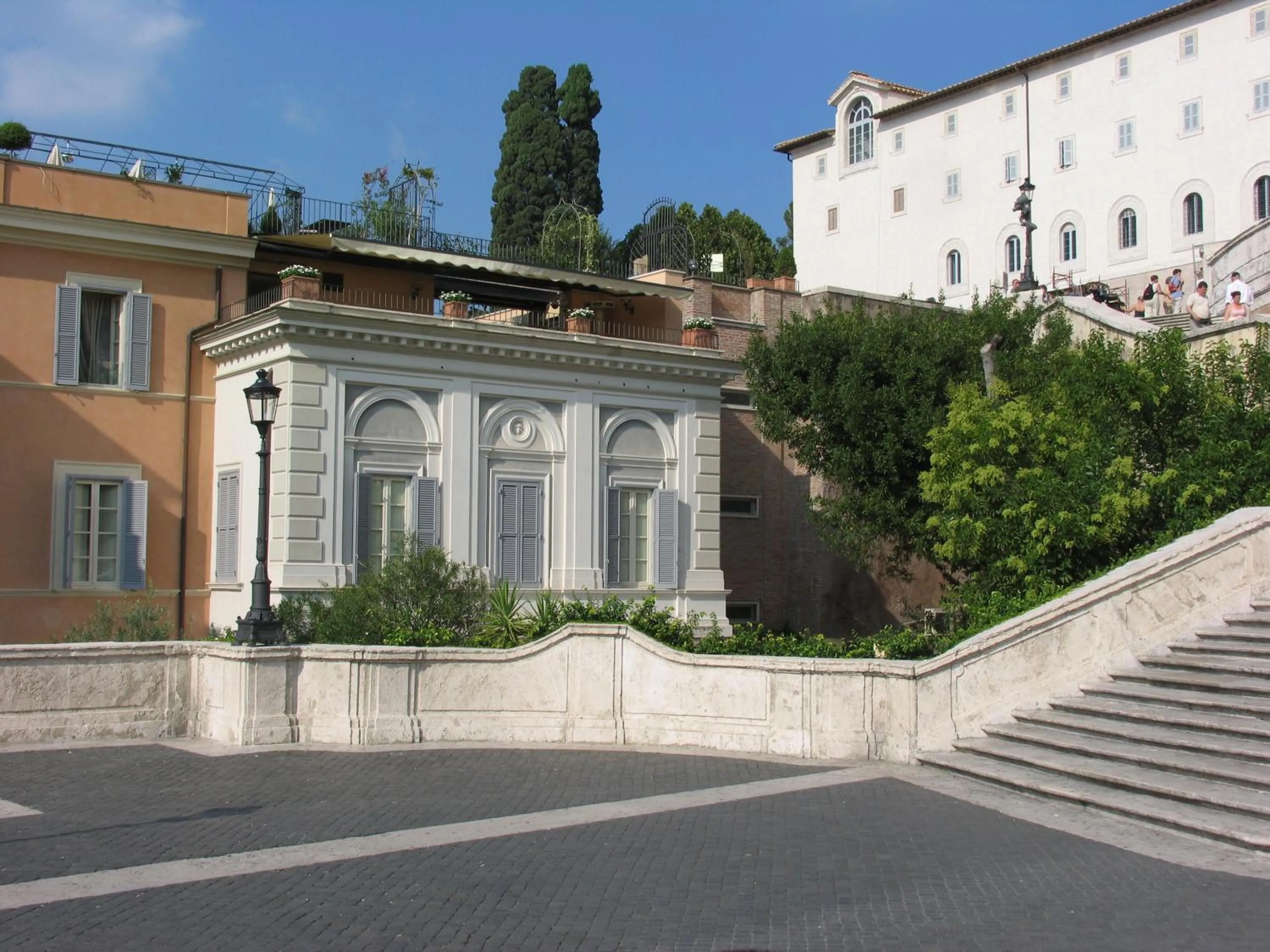 Property building in Il Palazzetto