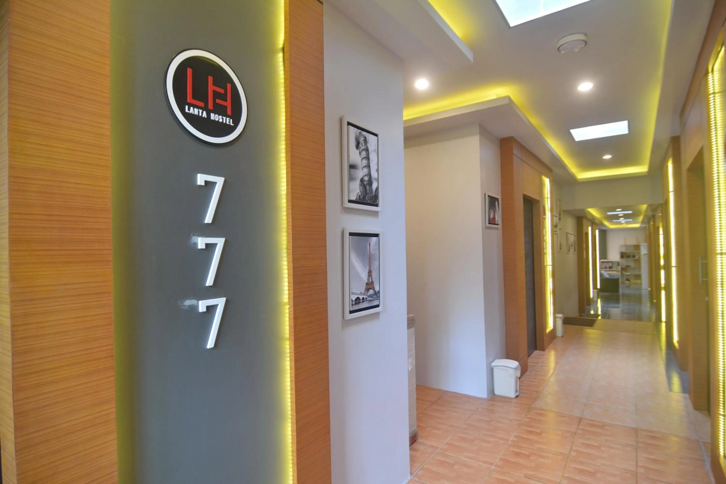 Decorative detail in Lanta Hostel