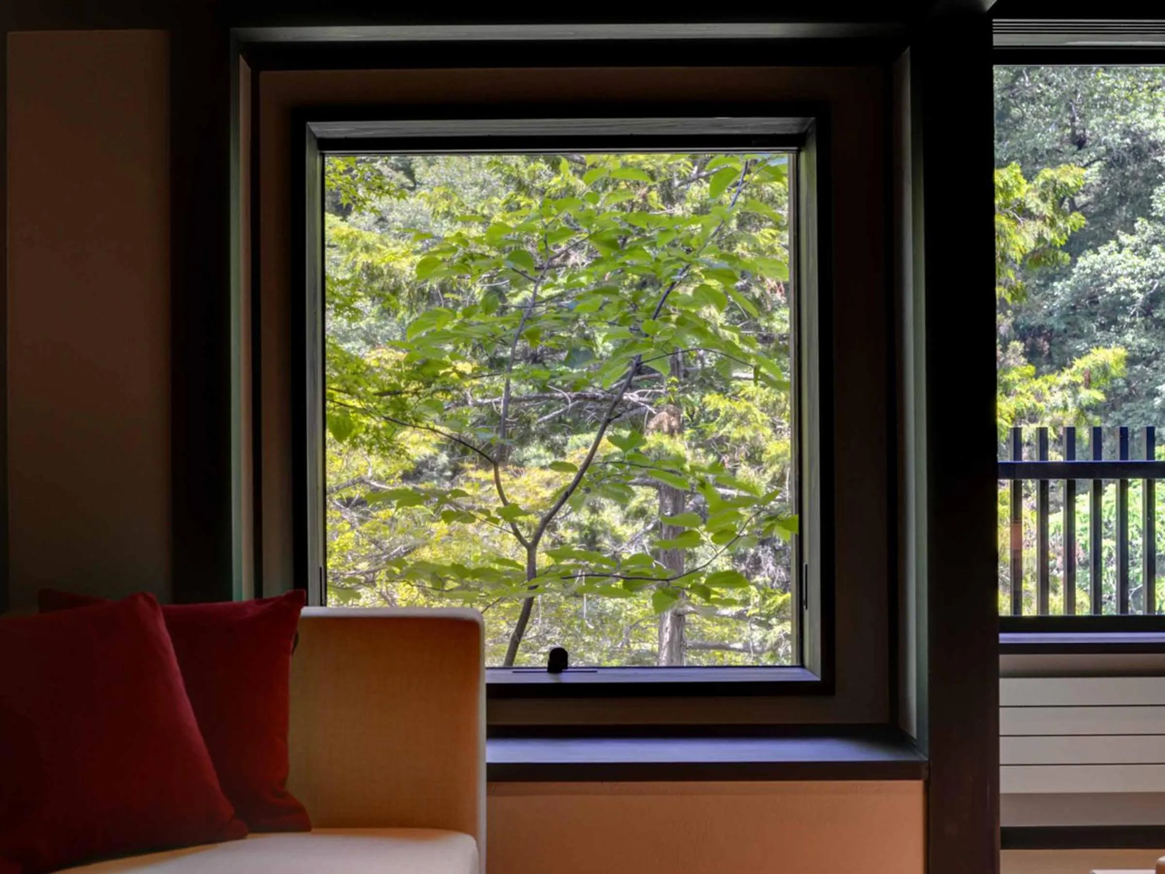 Photo of the whole room in Kyousen