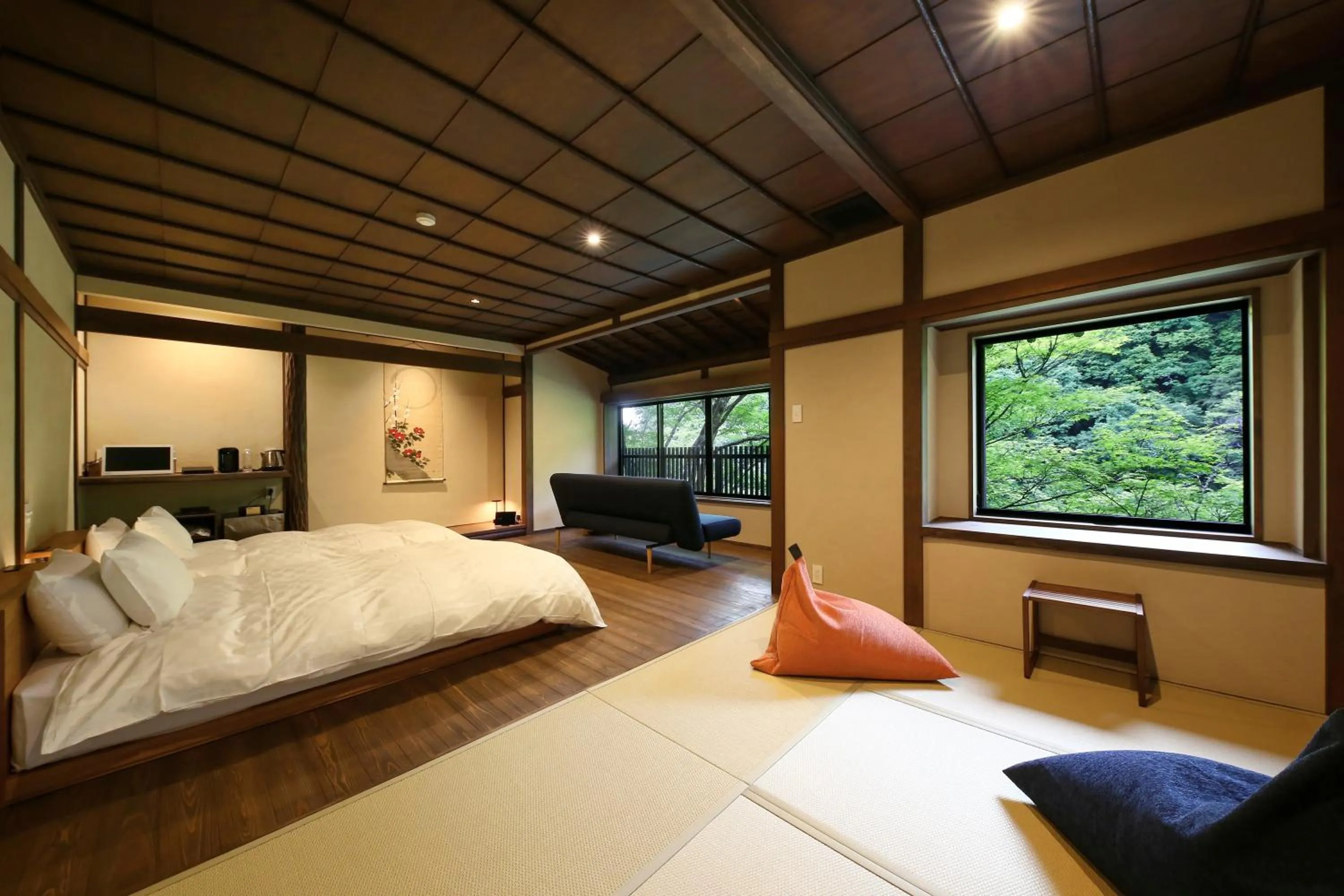 Photo of the whole room, Bed in Kyousen