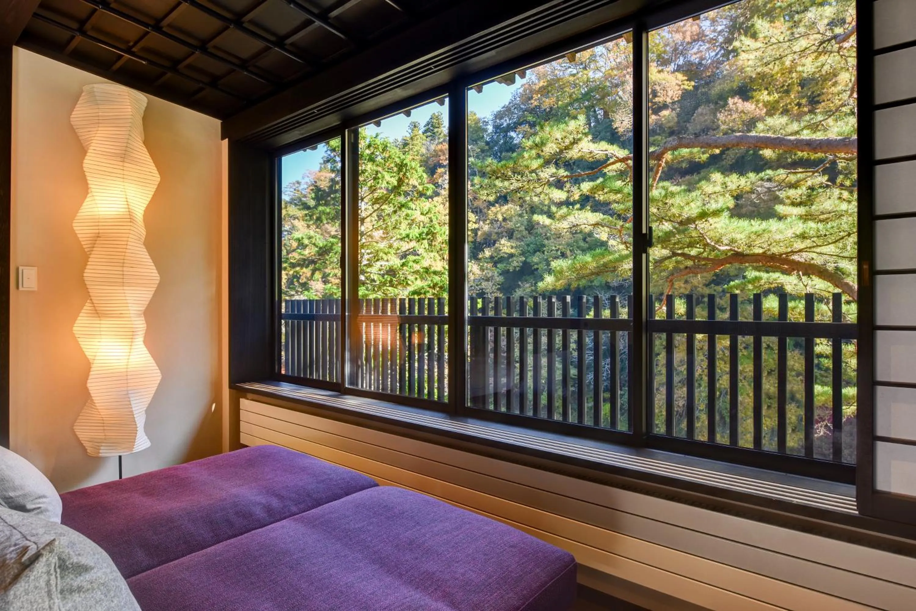 Seating area, Bed in Kyousen