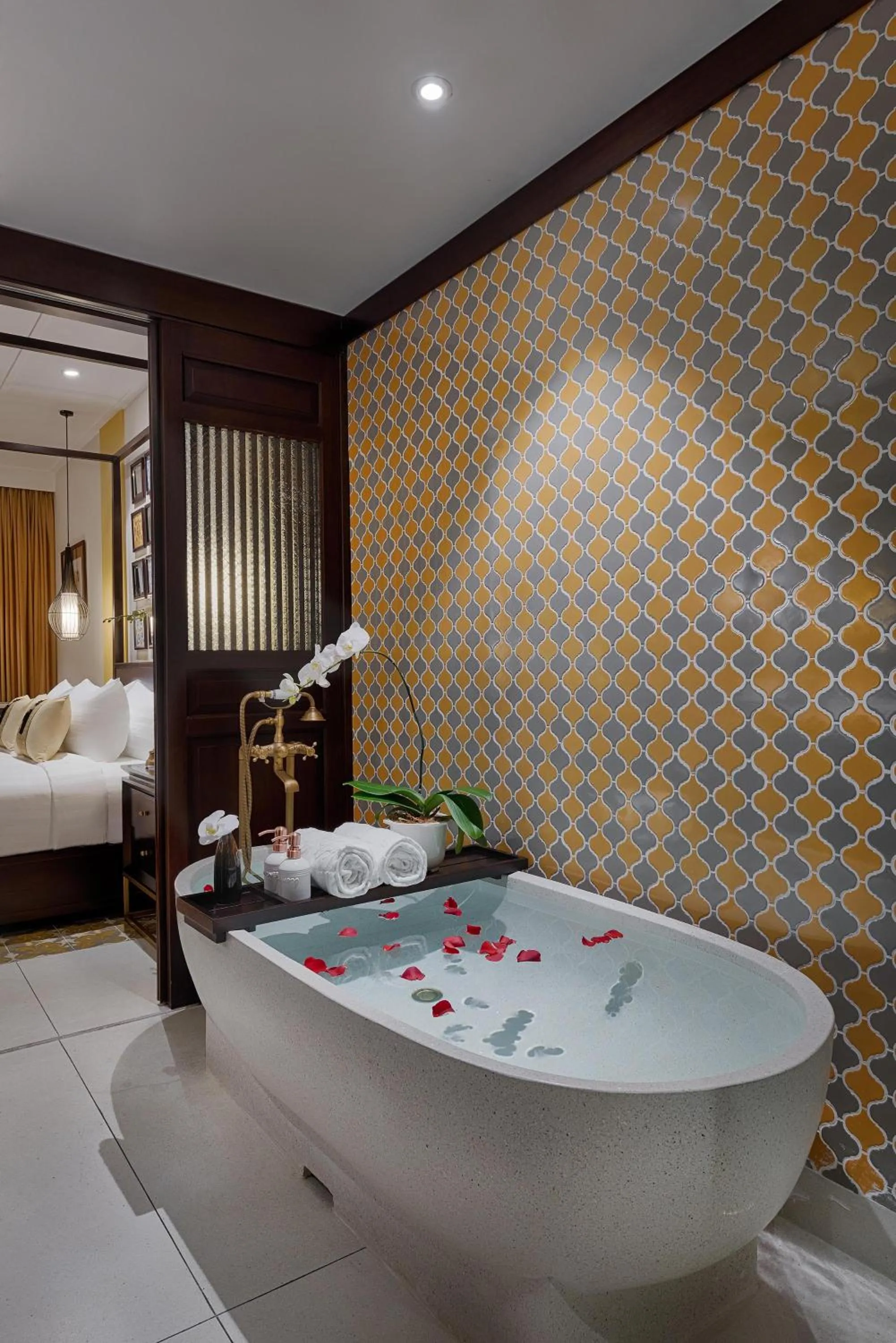 Bathroom, Bed in Allegro Hoi An . A Little Luxury Hotel & Spa