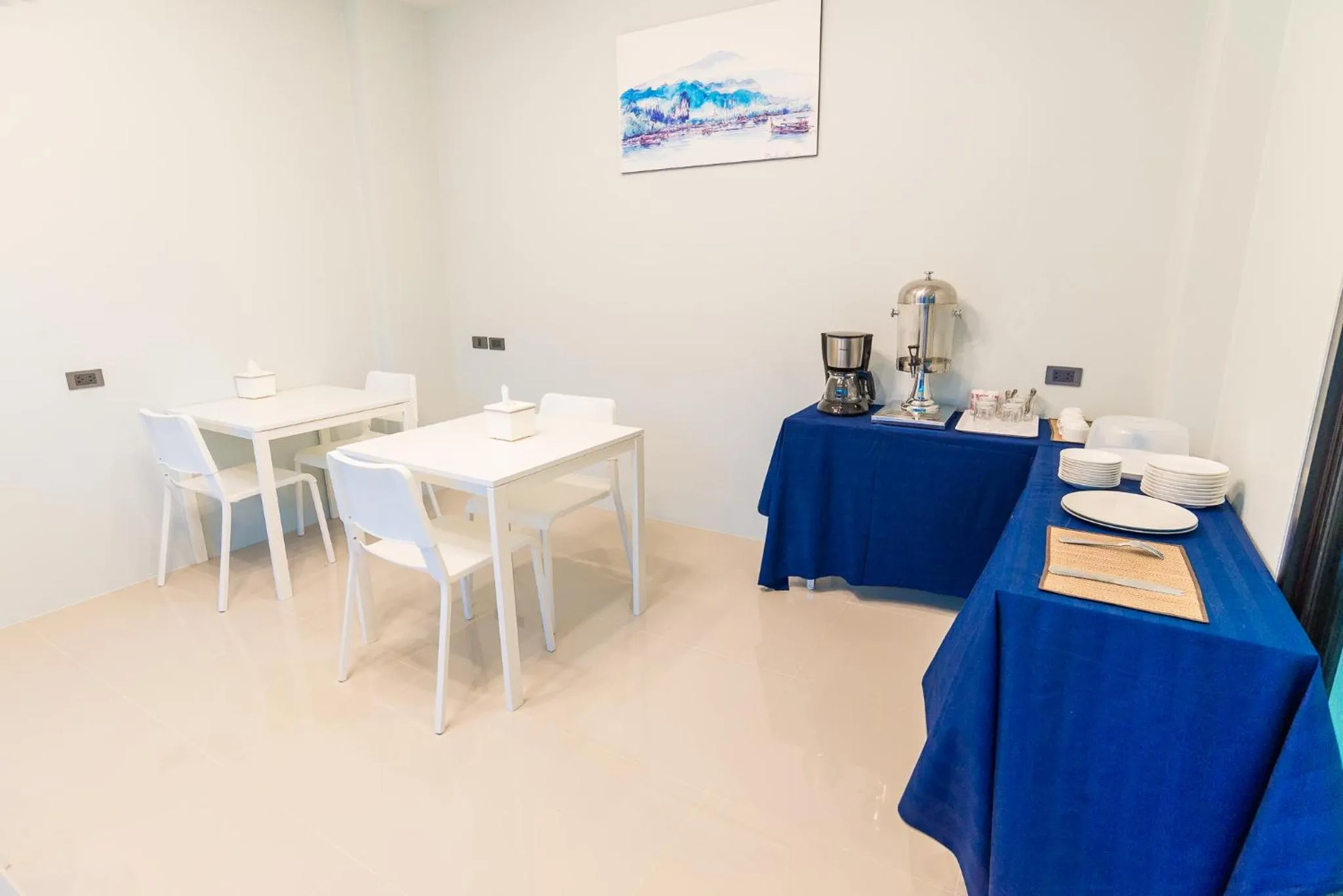 Dining area in The Phu View at Aonang