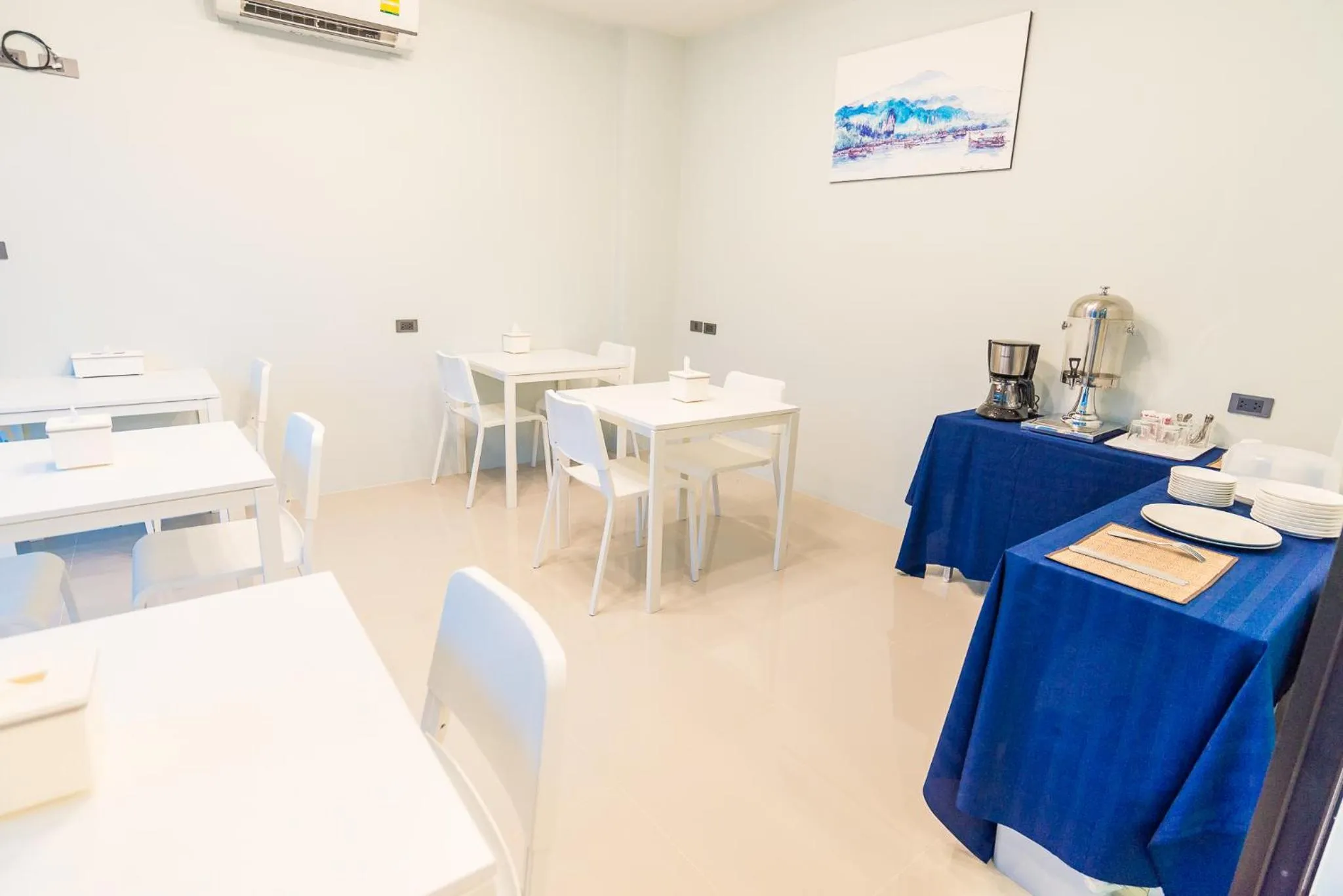 Dining area in The Phu View at Aonang