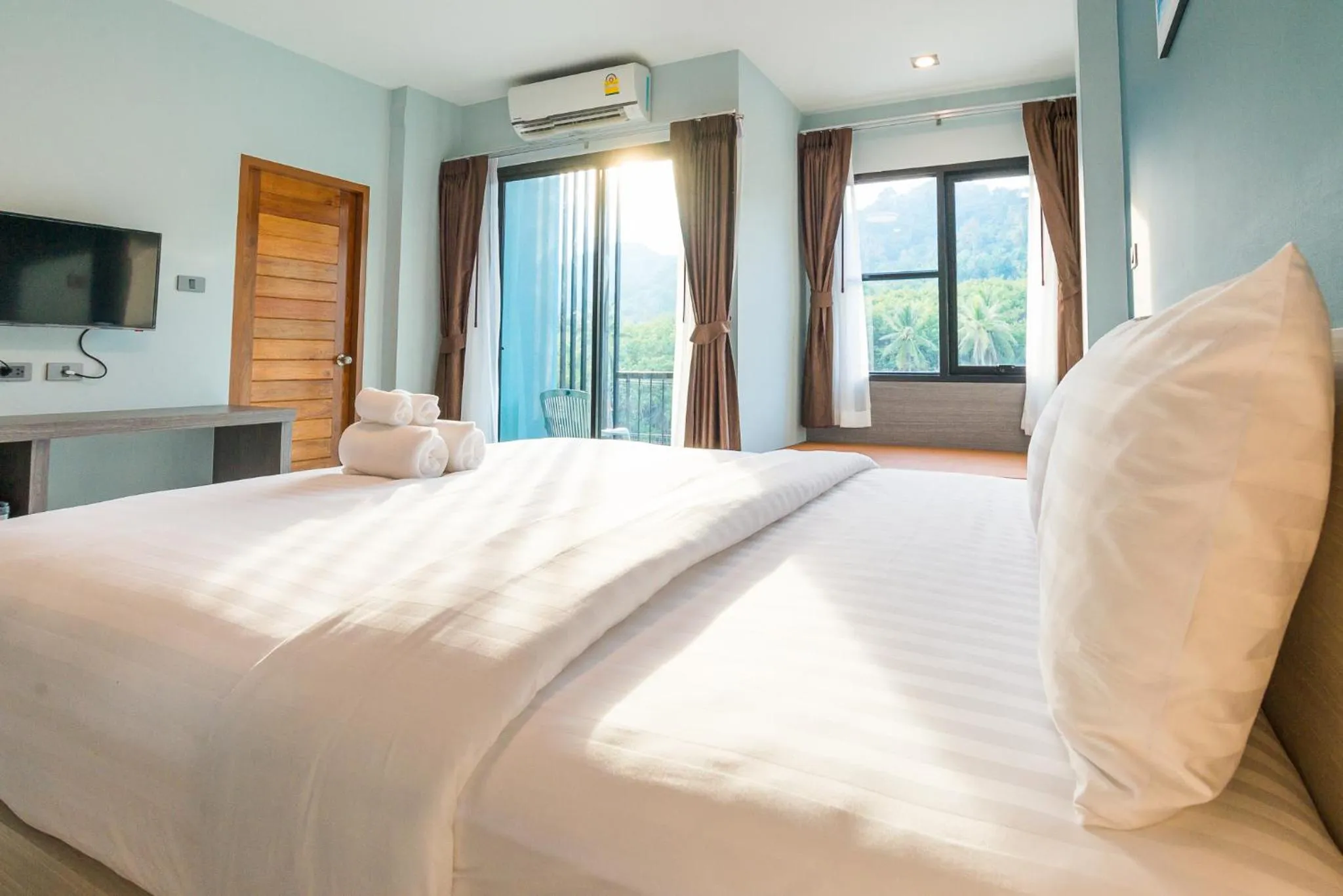 Seating area, Bed in The Phu View at Aonang