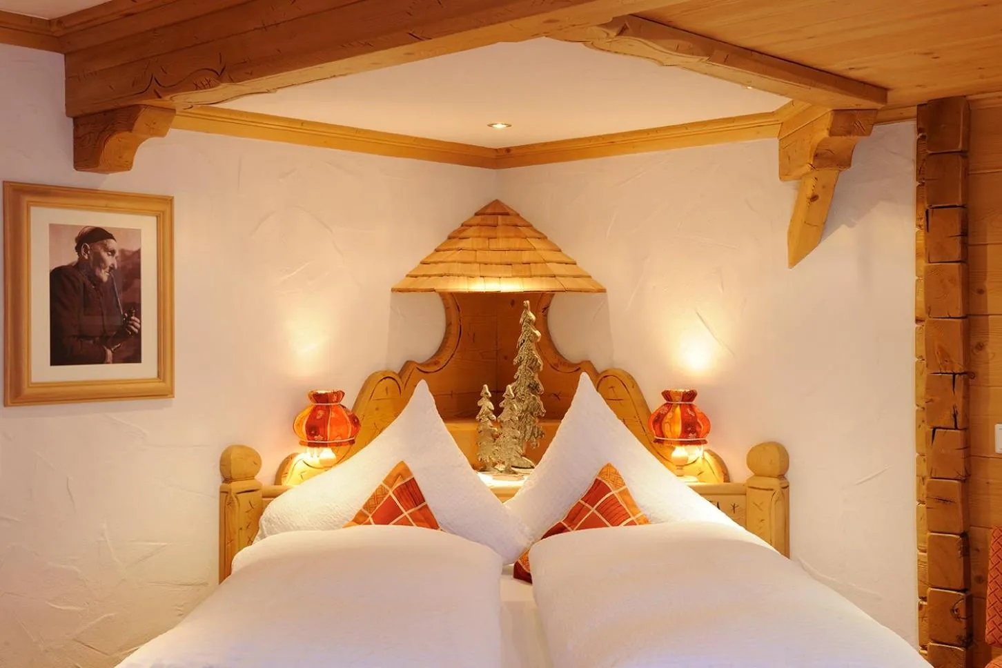 Bed in Genusshotel Vermala Montafon