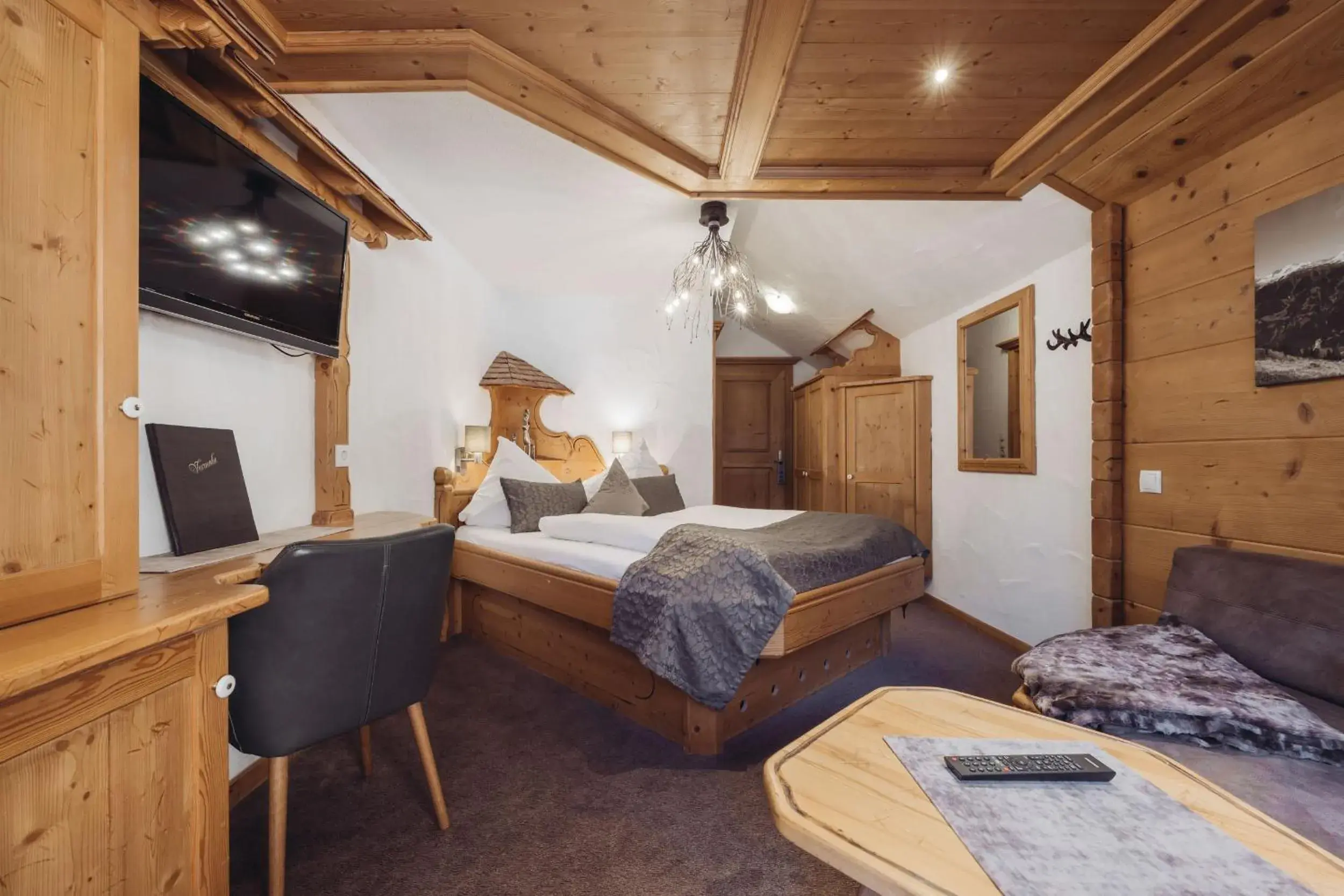 Double Room in Genusshotel Vermala Montafon Double Room in Genusshotel Vermala Montafon