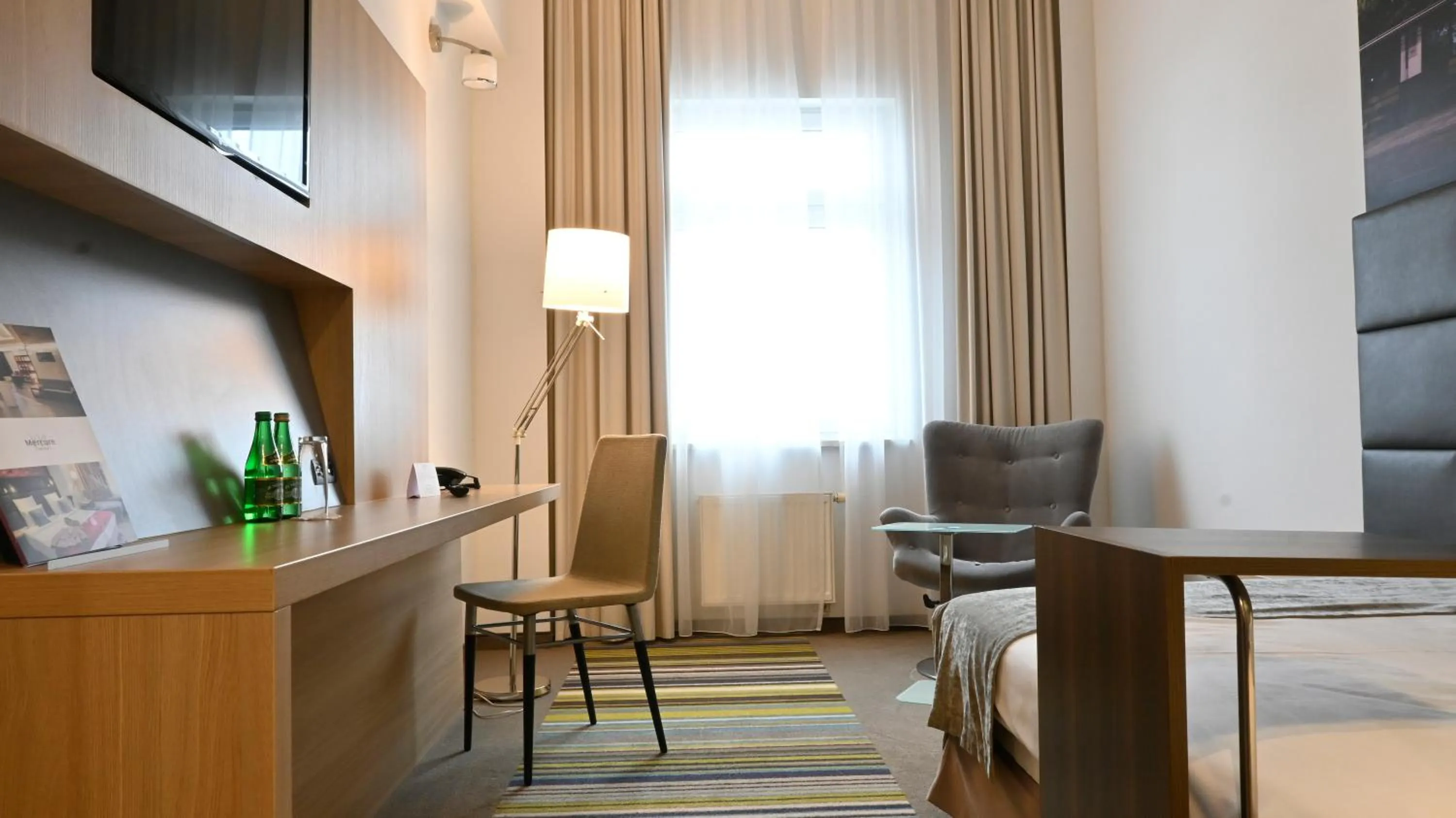 Photo of the whole room in Vestil Hotel