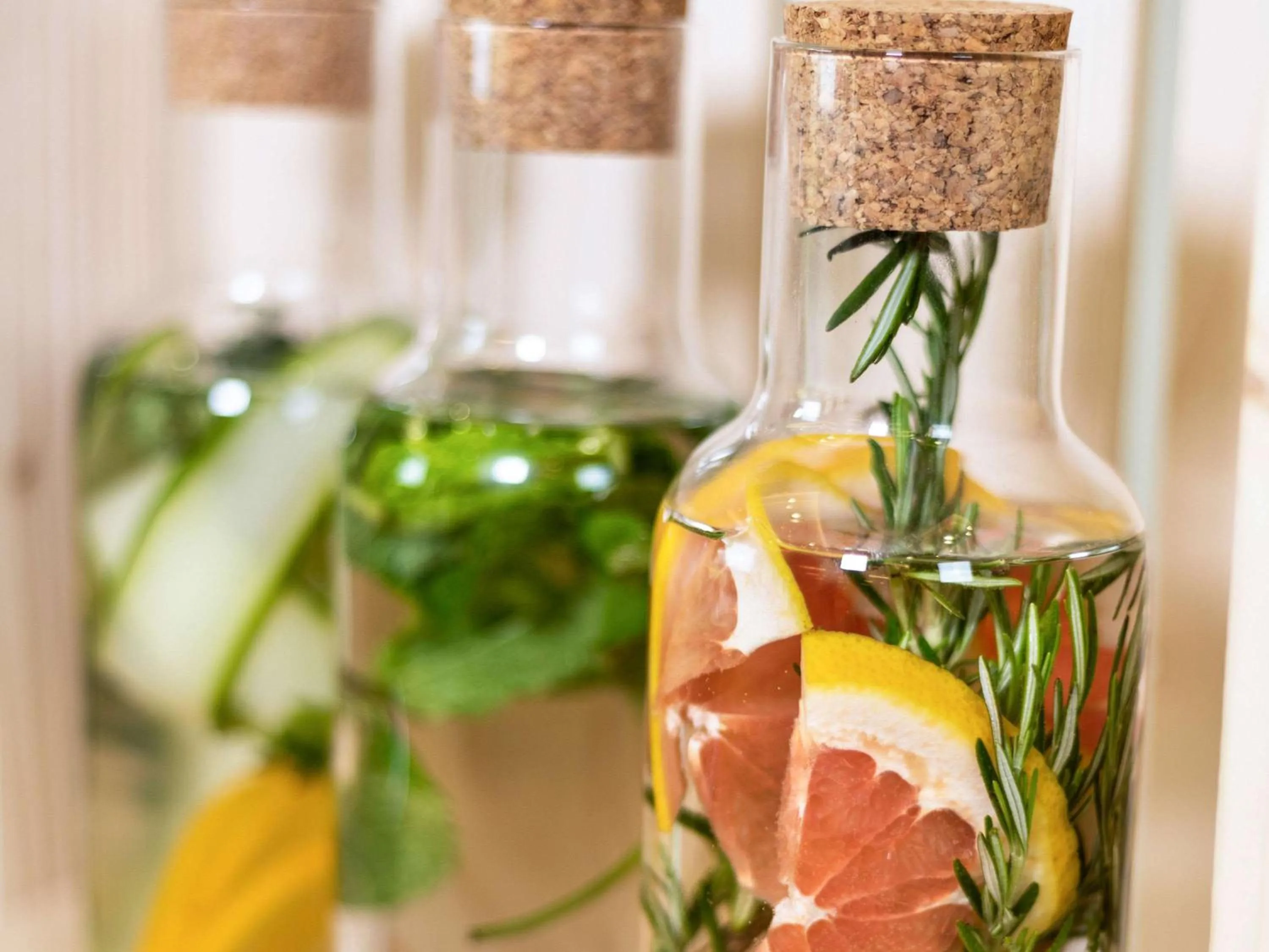 Restaurant/places to eat in Vestil Hotel