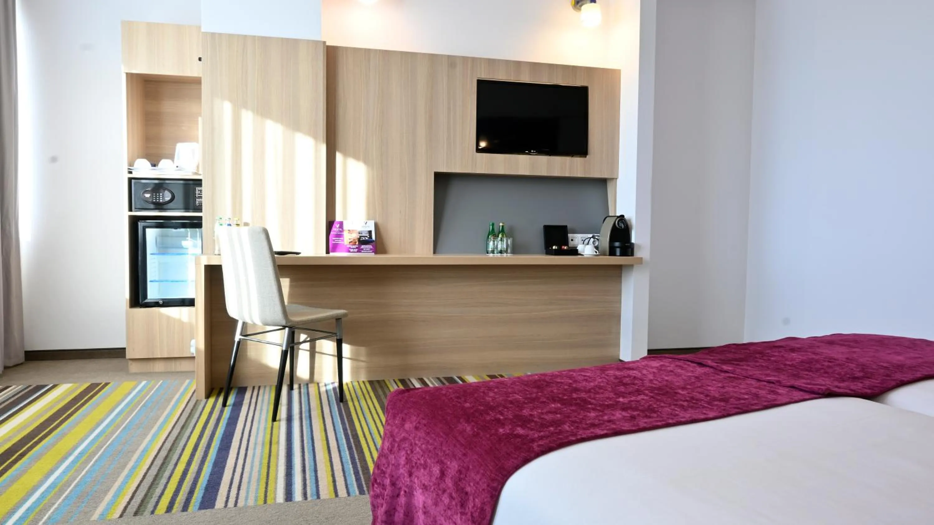 Photo of the whole room, Bed in Vestil Hotel