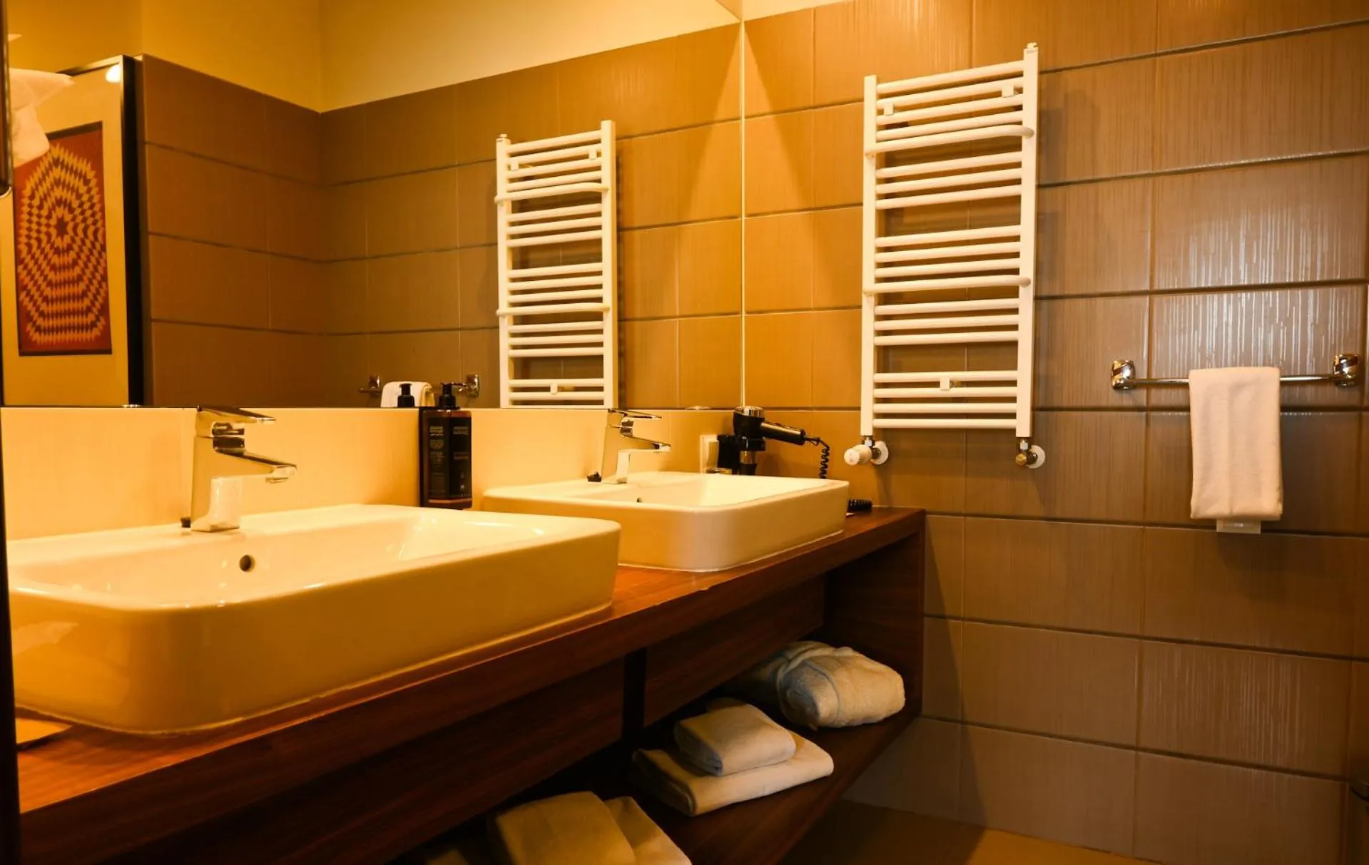 Bathroom in Vestil Hotel