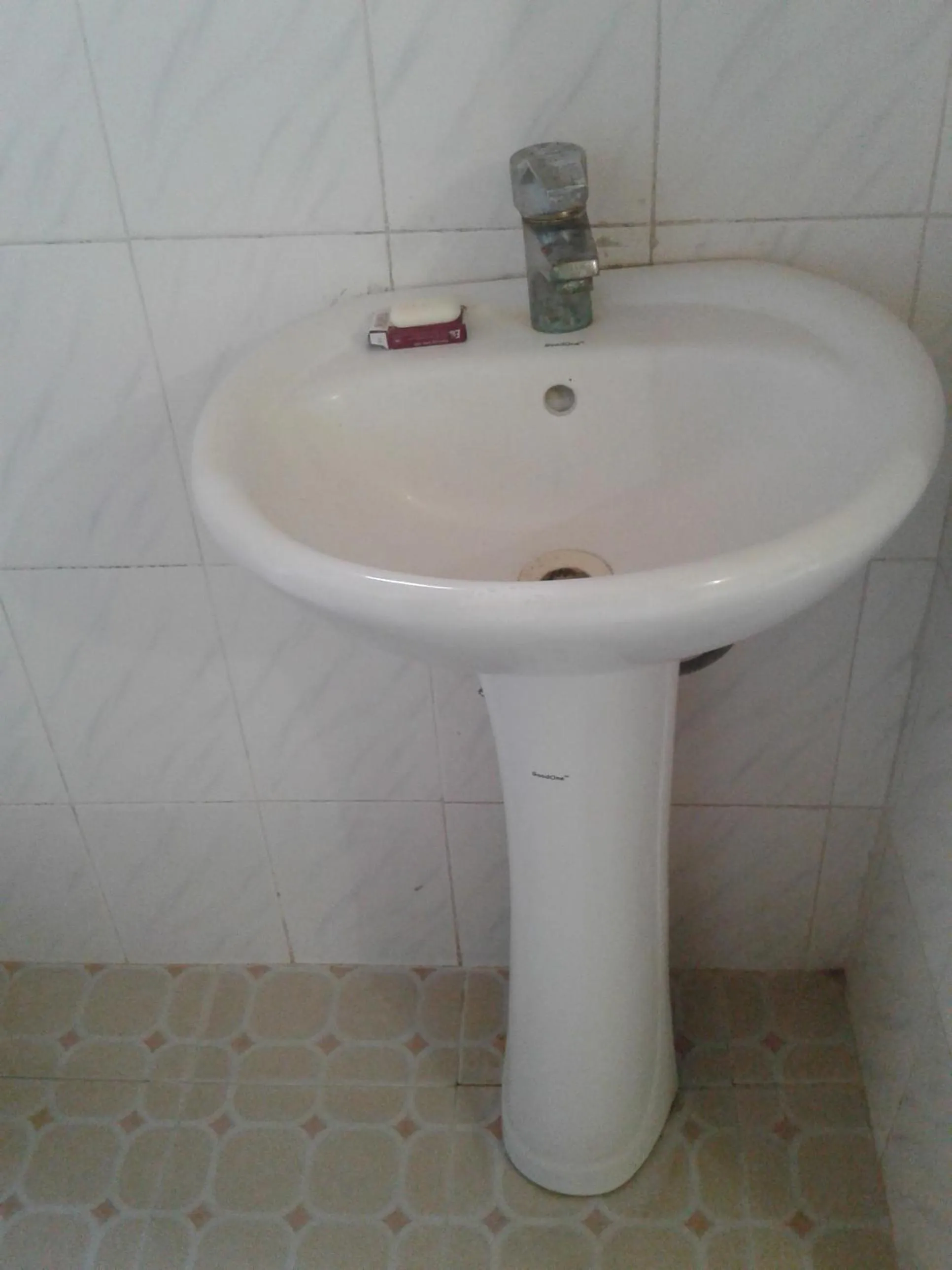 Bathroom in JJ & JE Family House