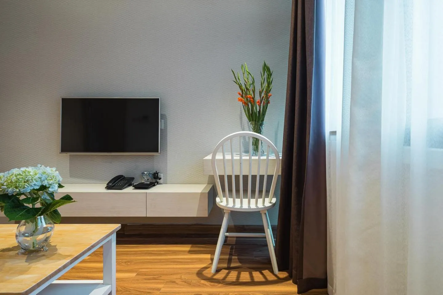 Living room in Ficus Suites