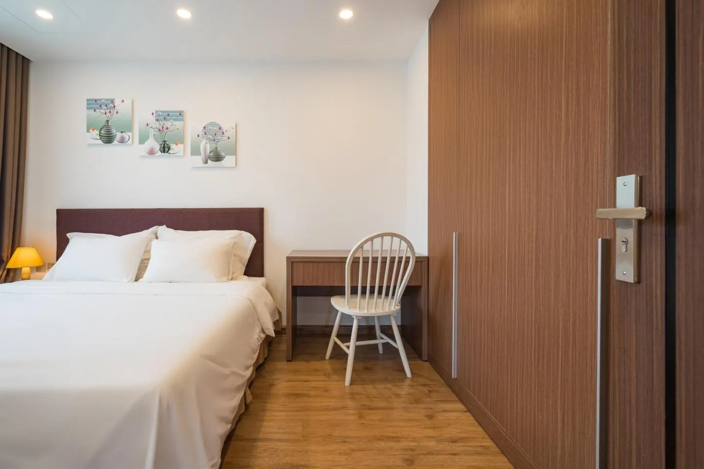 Bedroom, Bed in Ficus Suites