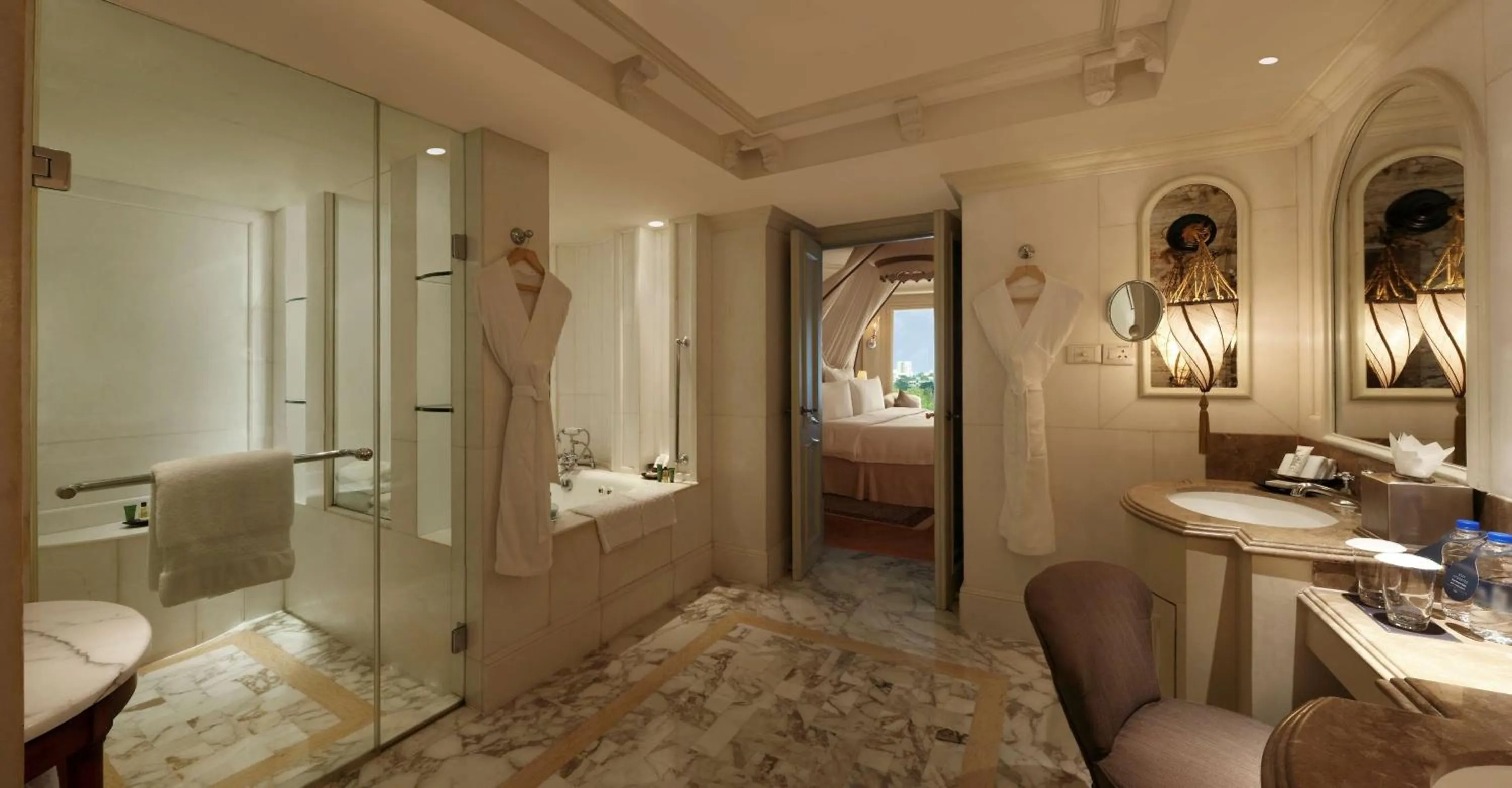 Bathroom in Hilton Mumbai International Airport Hotel