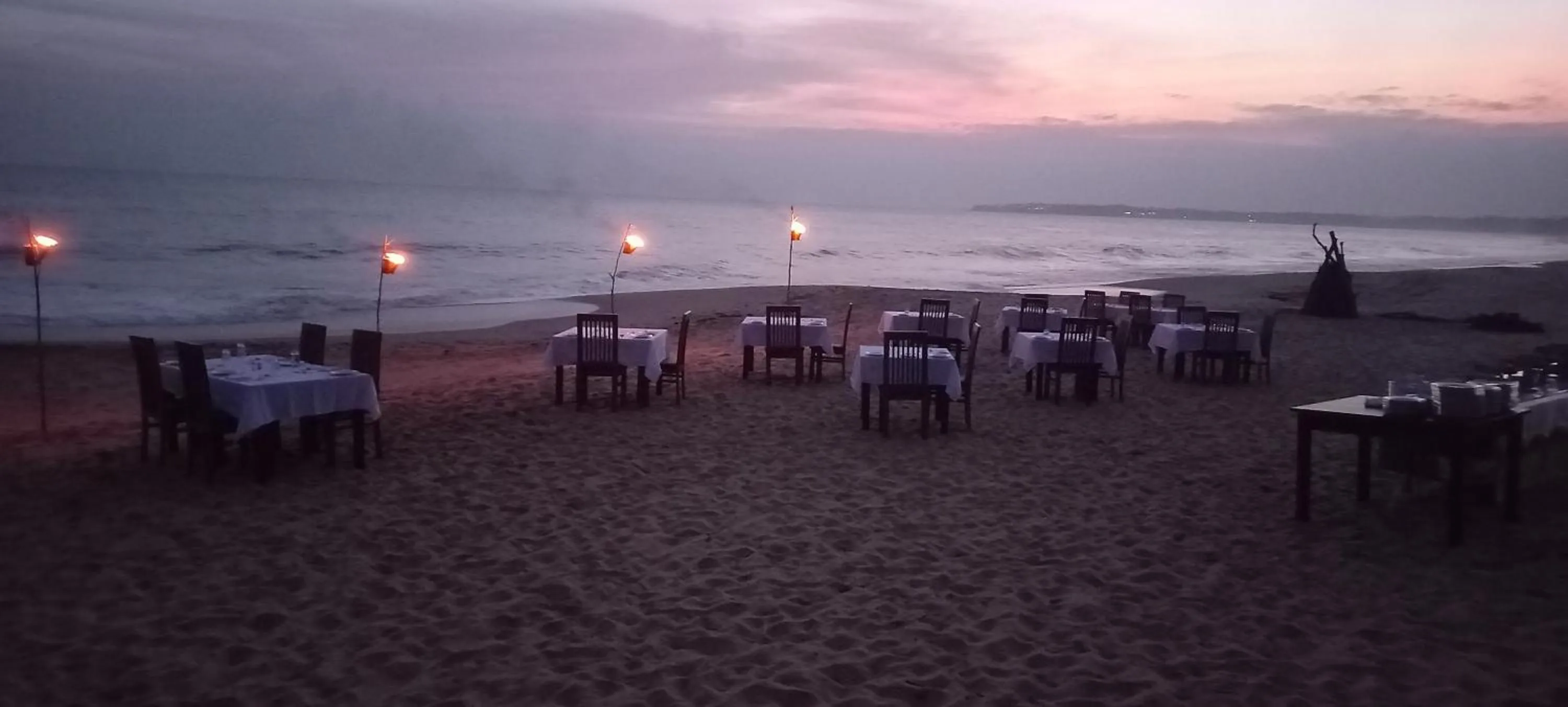 Restaurant/places to eat in Ananya Beach Resort