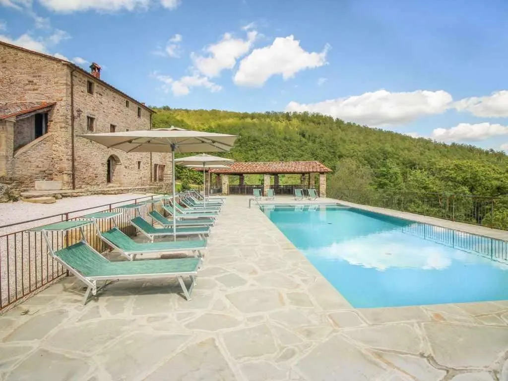 Villa Santarsa con piscina privata