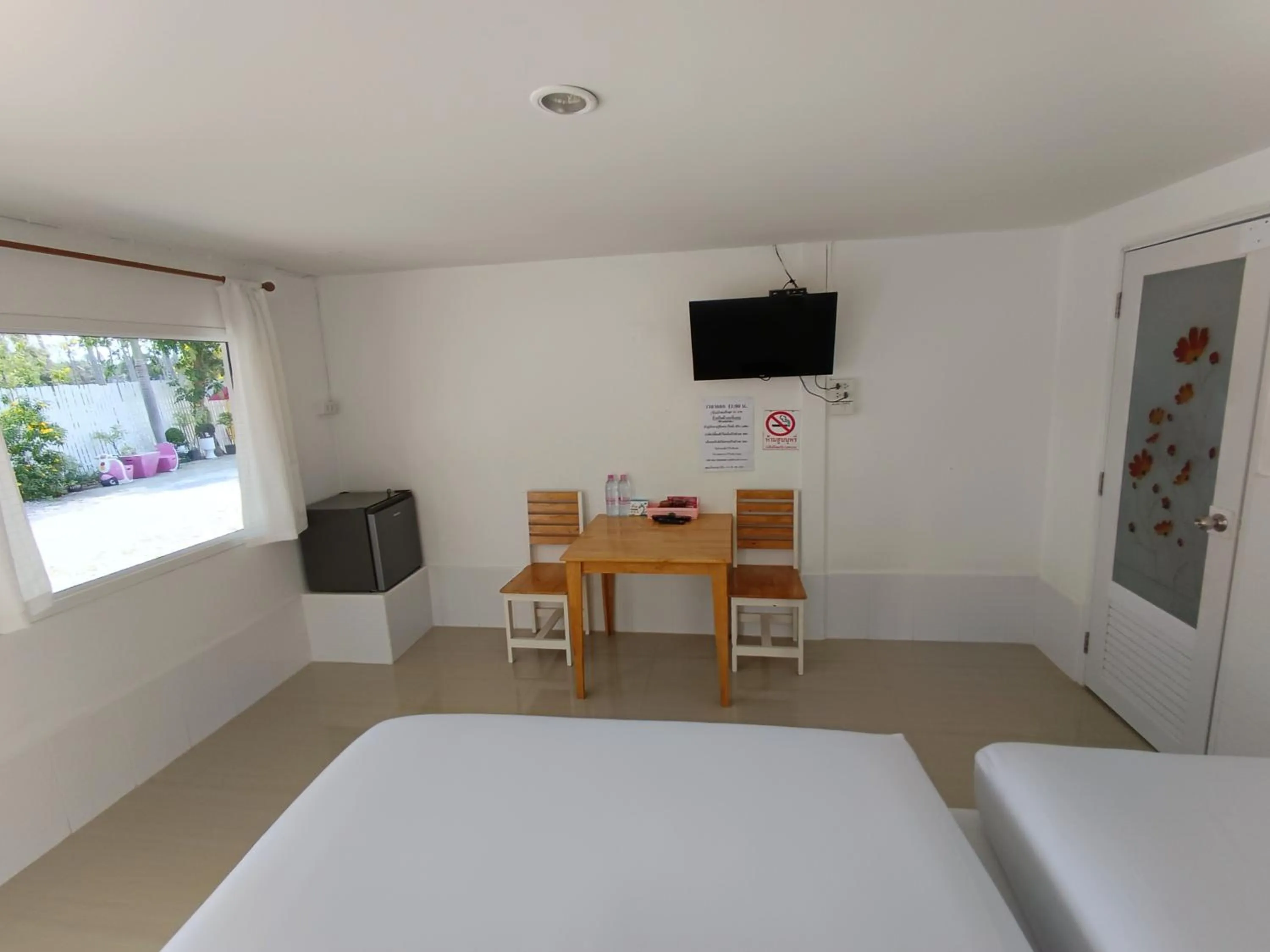 Bed in Saan Rak Resort